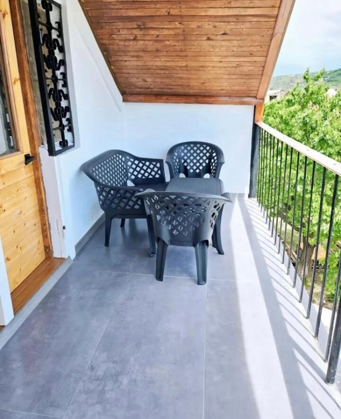 Bjni Mer Dacha