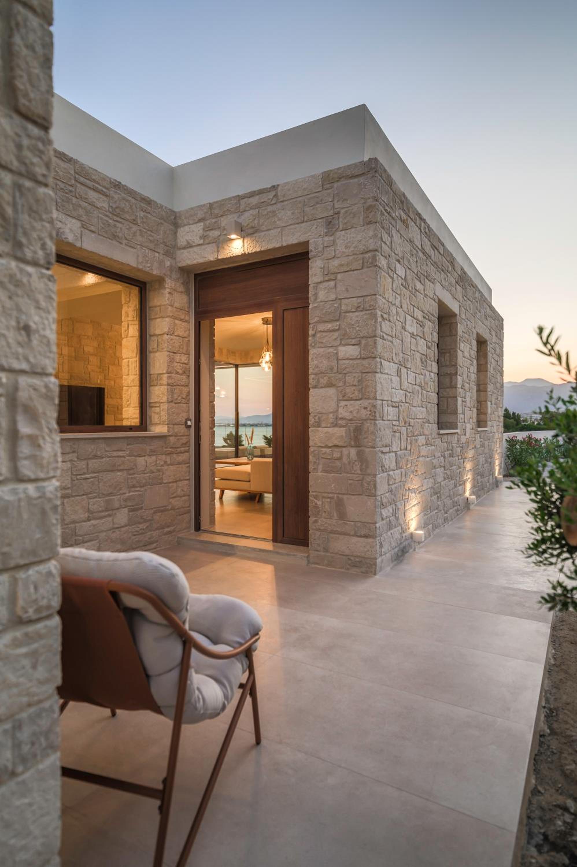 POEMO VILLAS