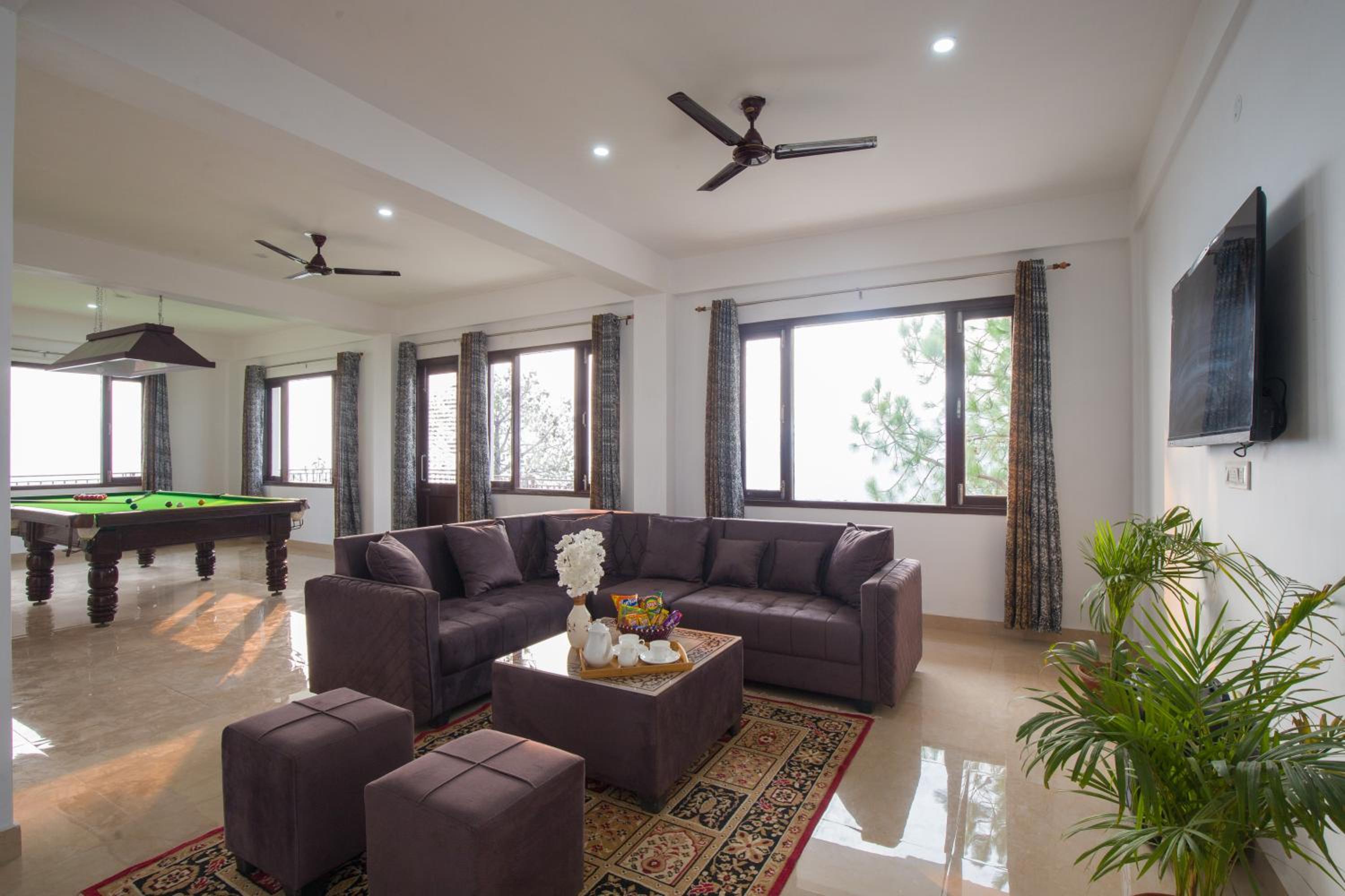 lounge