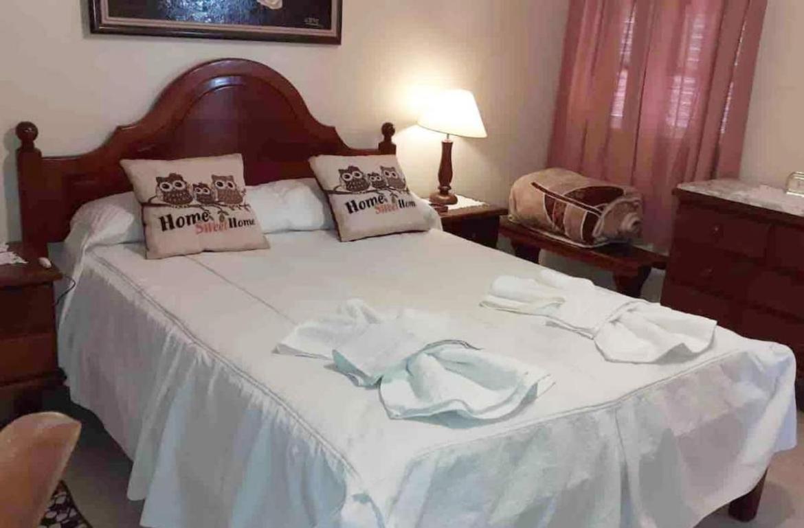 Casona La Calandria con Piscina y Aguas Termales