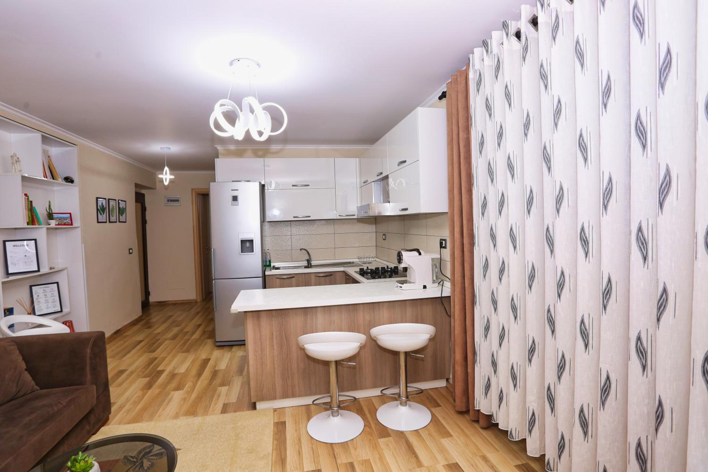 R&B City Center Apartment