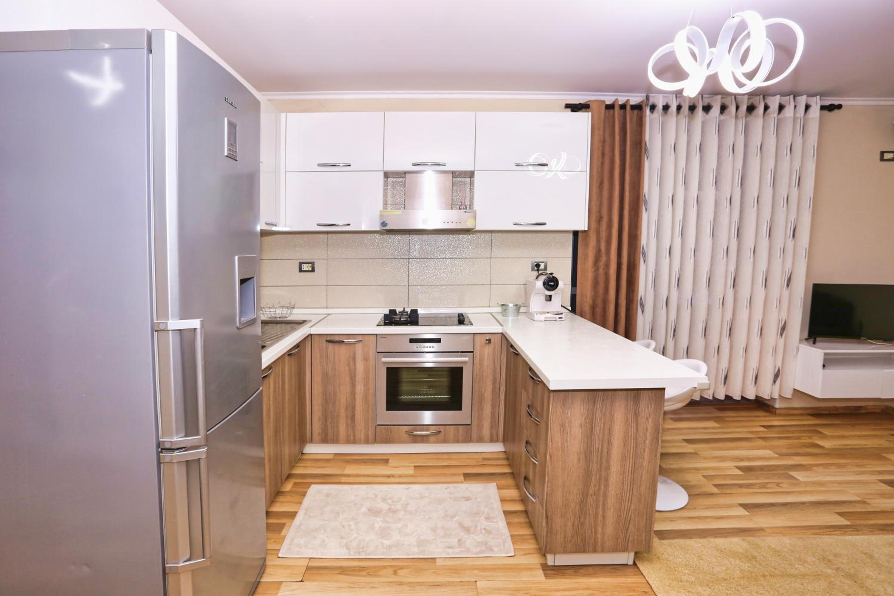 R&B City Center Apartment