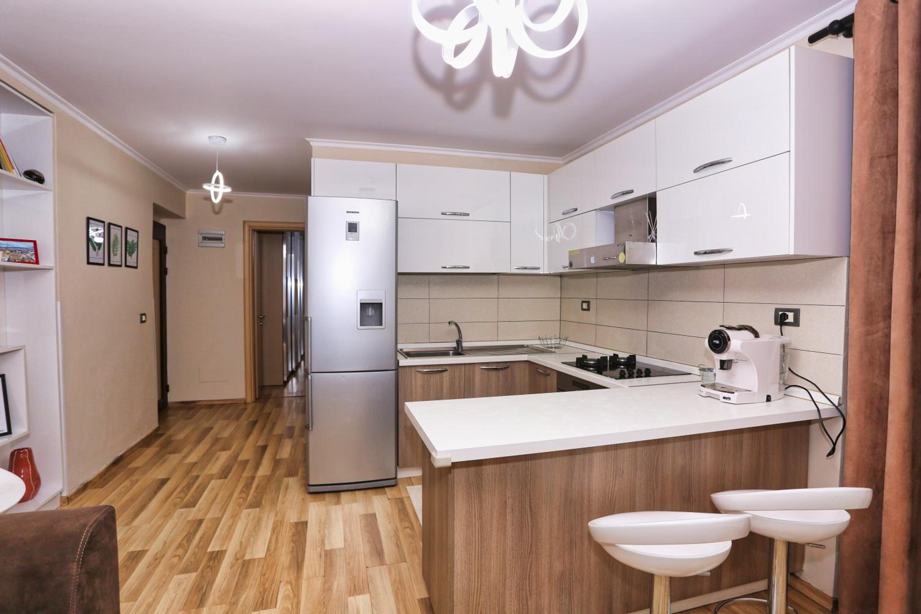 R&B City Center Apartment