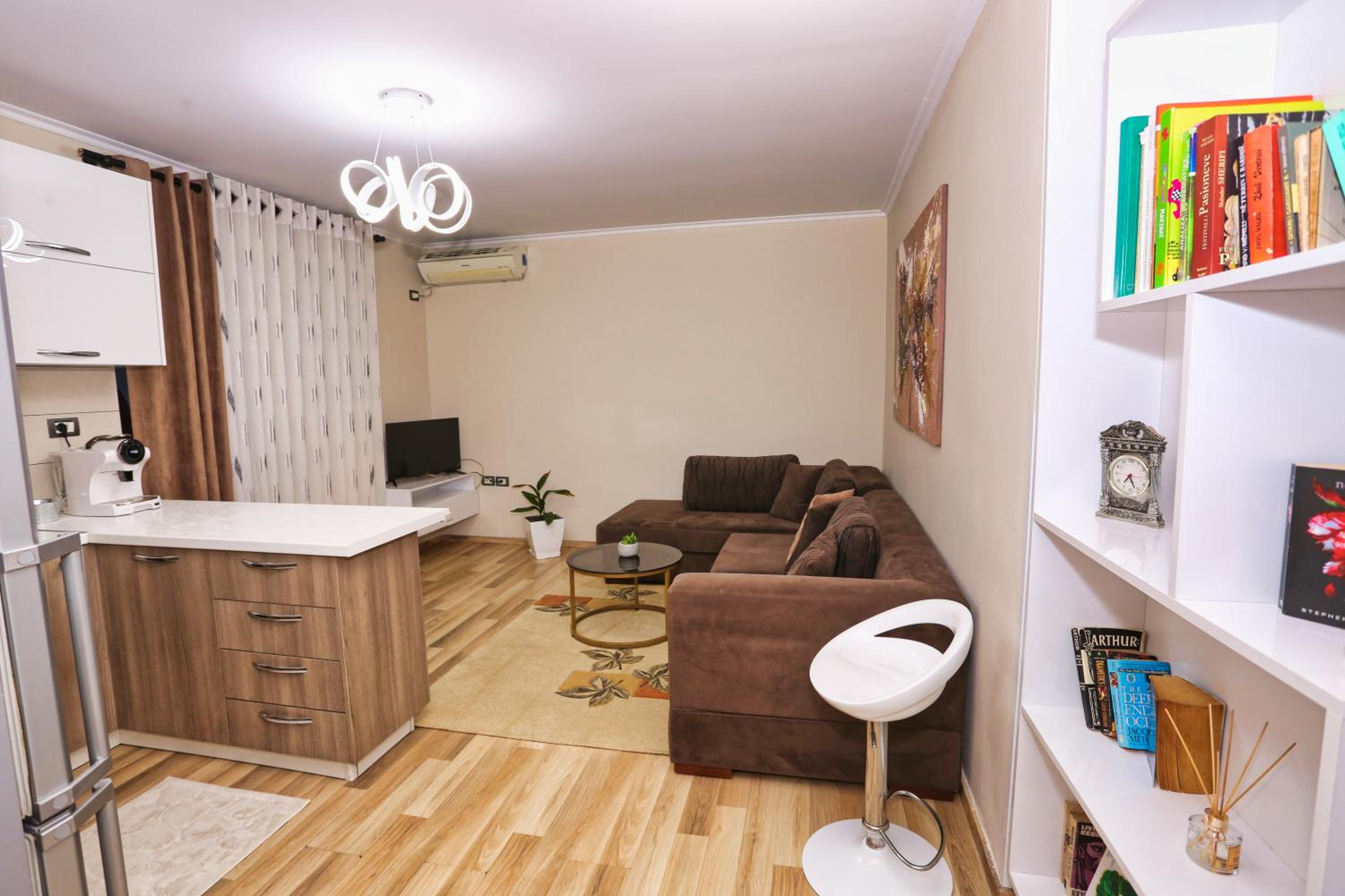 R&B City Center Apartment
