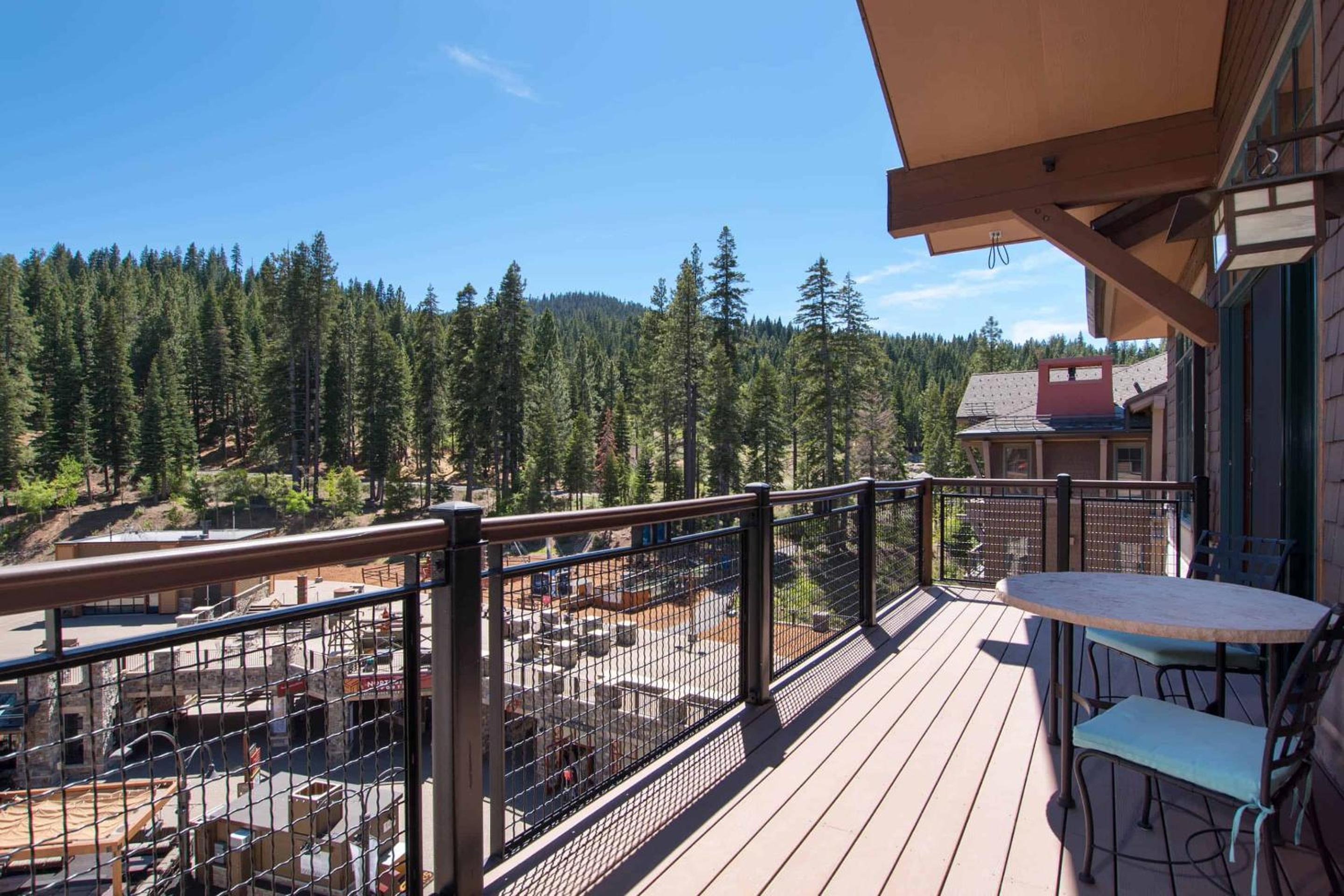 Great Bear Lodge 501 by East West Hospitality view 3