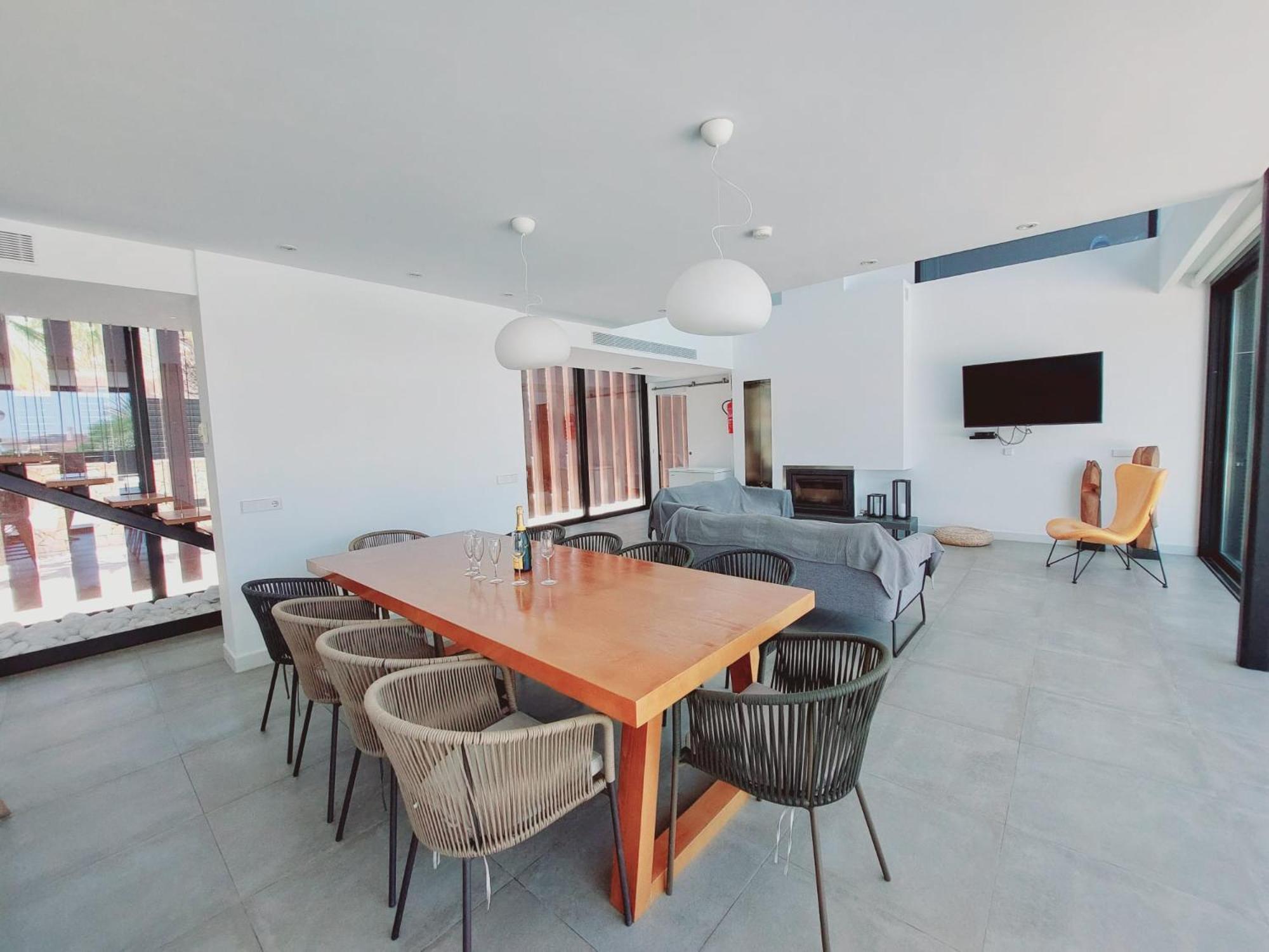 Inmovecos Villa de lujo con piscina privada Gawy