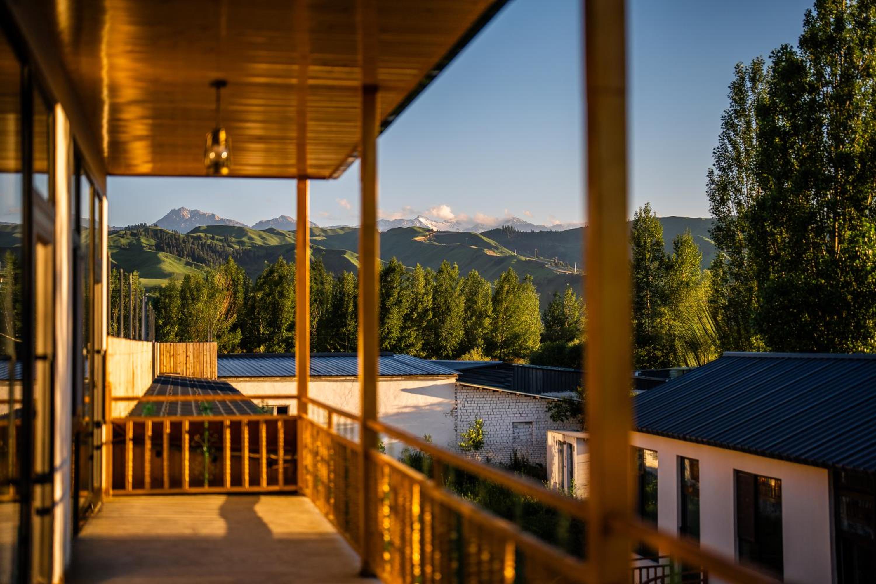 Nalati Funri Hotel