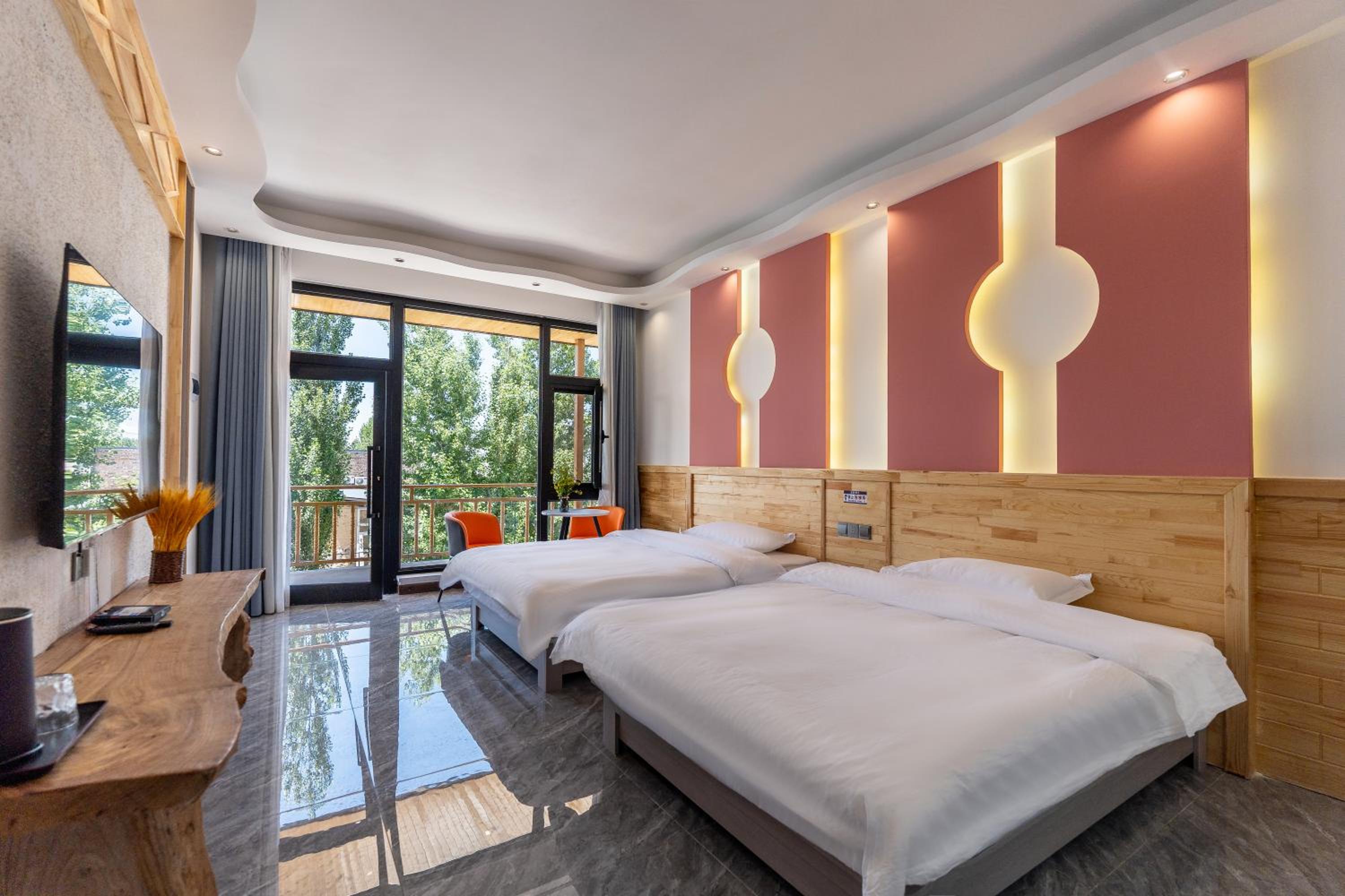 Nalati Funri Hotel