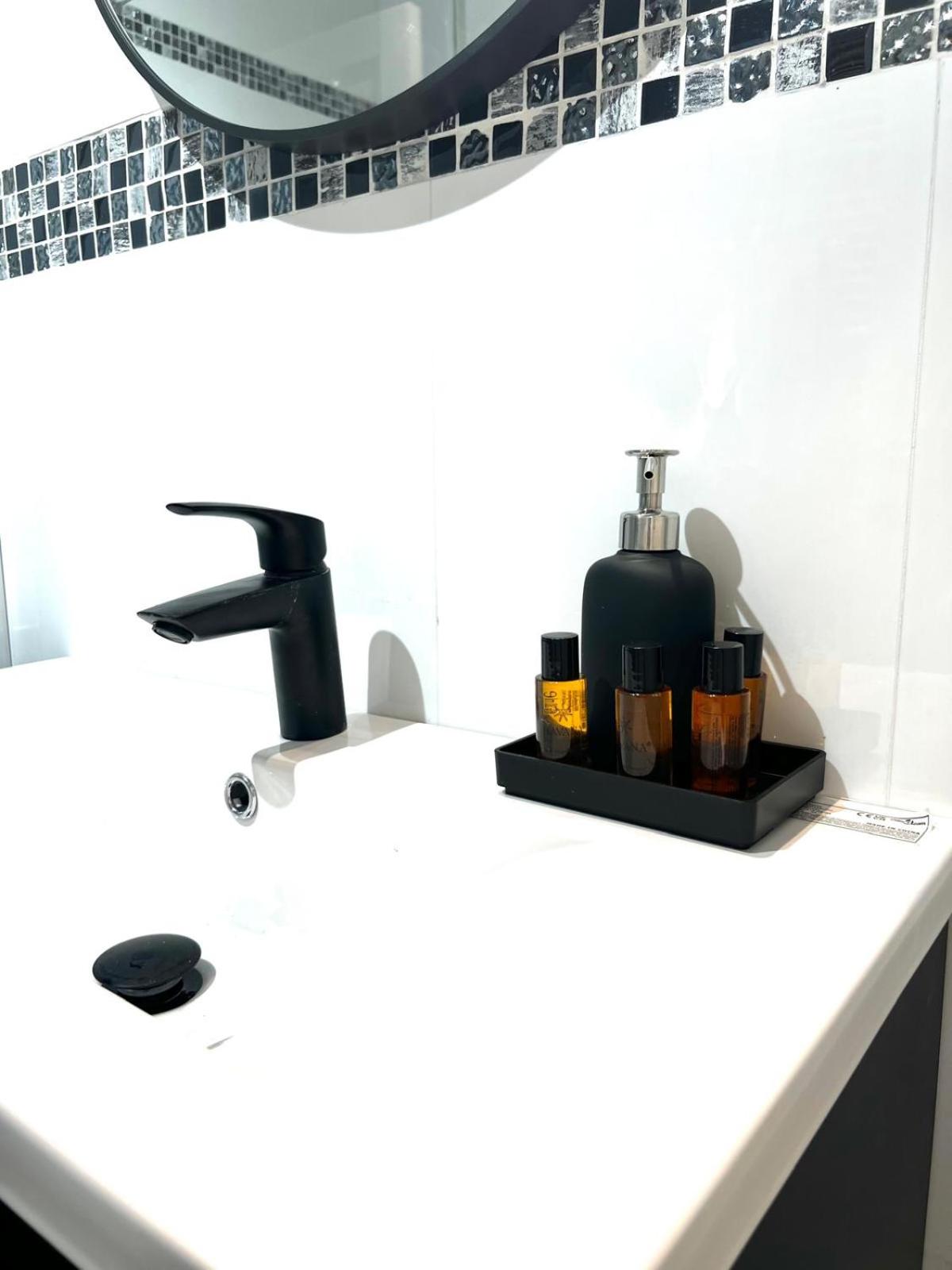 Wolu suites