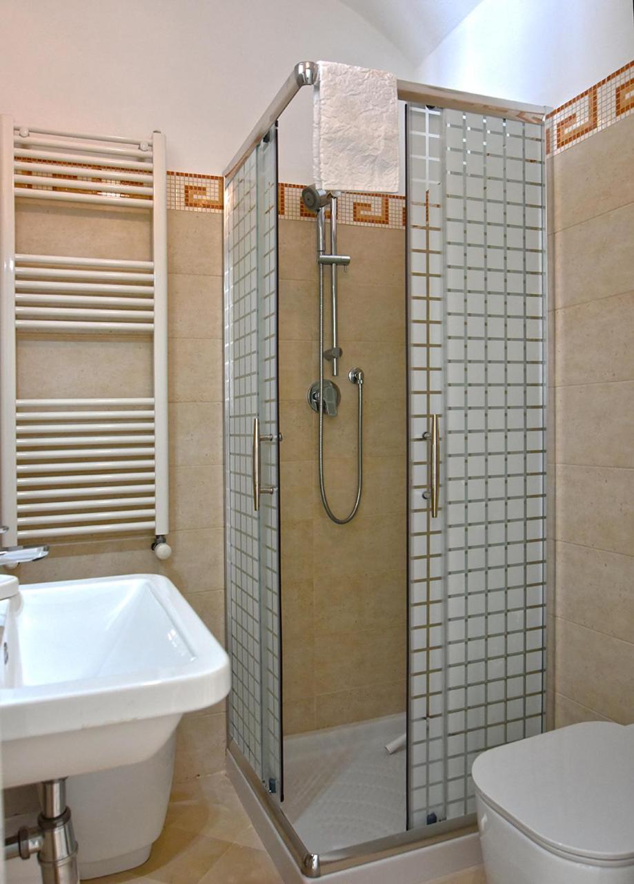 Adhoc Rooms photo 2