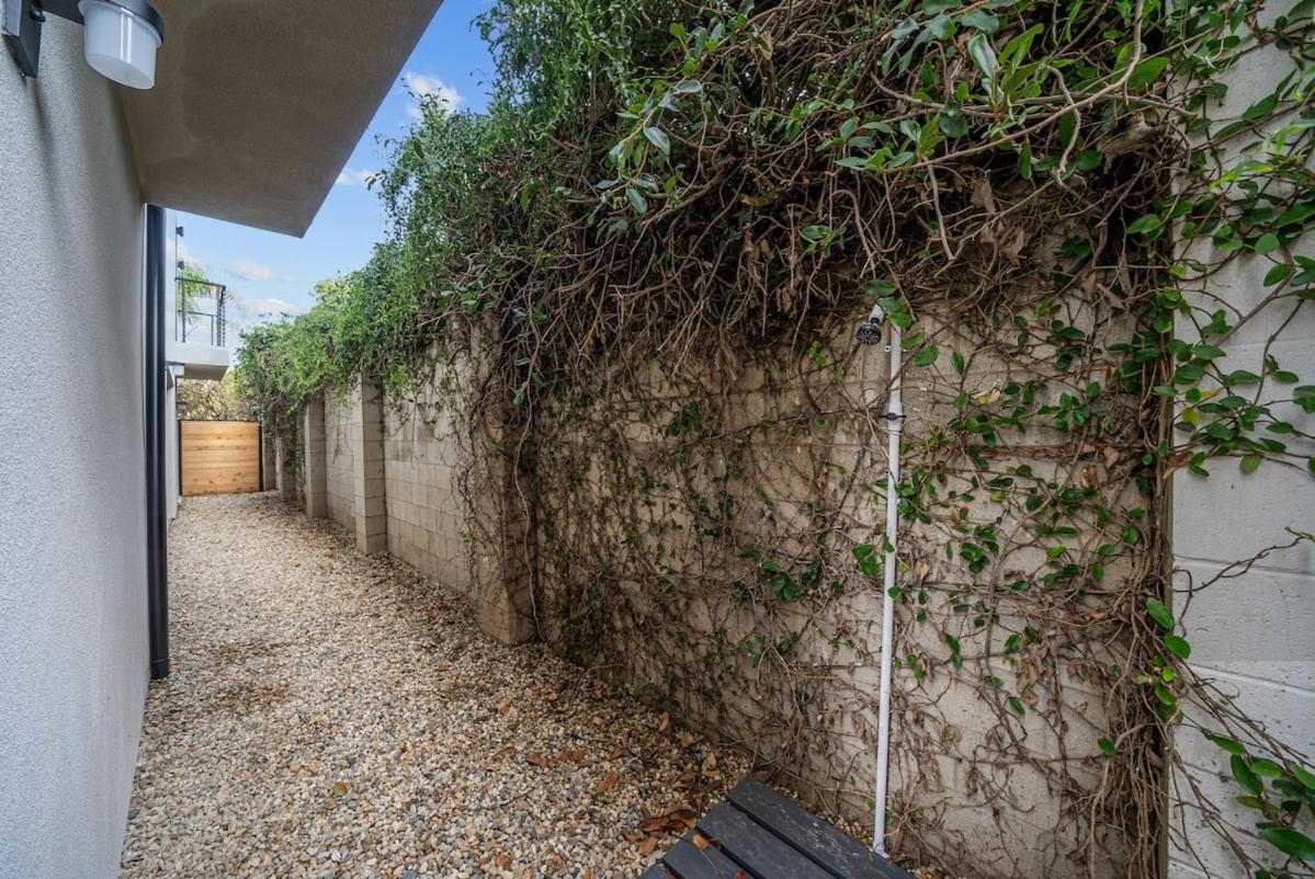 Rooftop Home With Ocean View & Private Parking view 4
