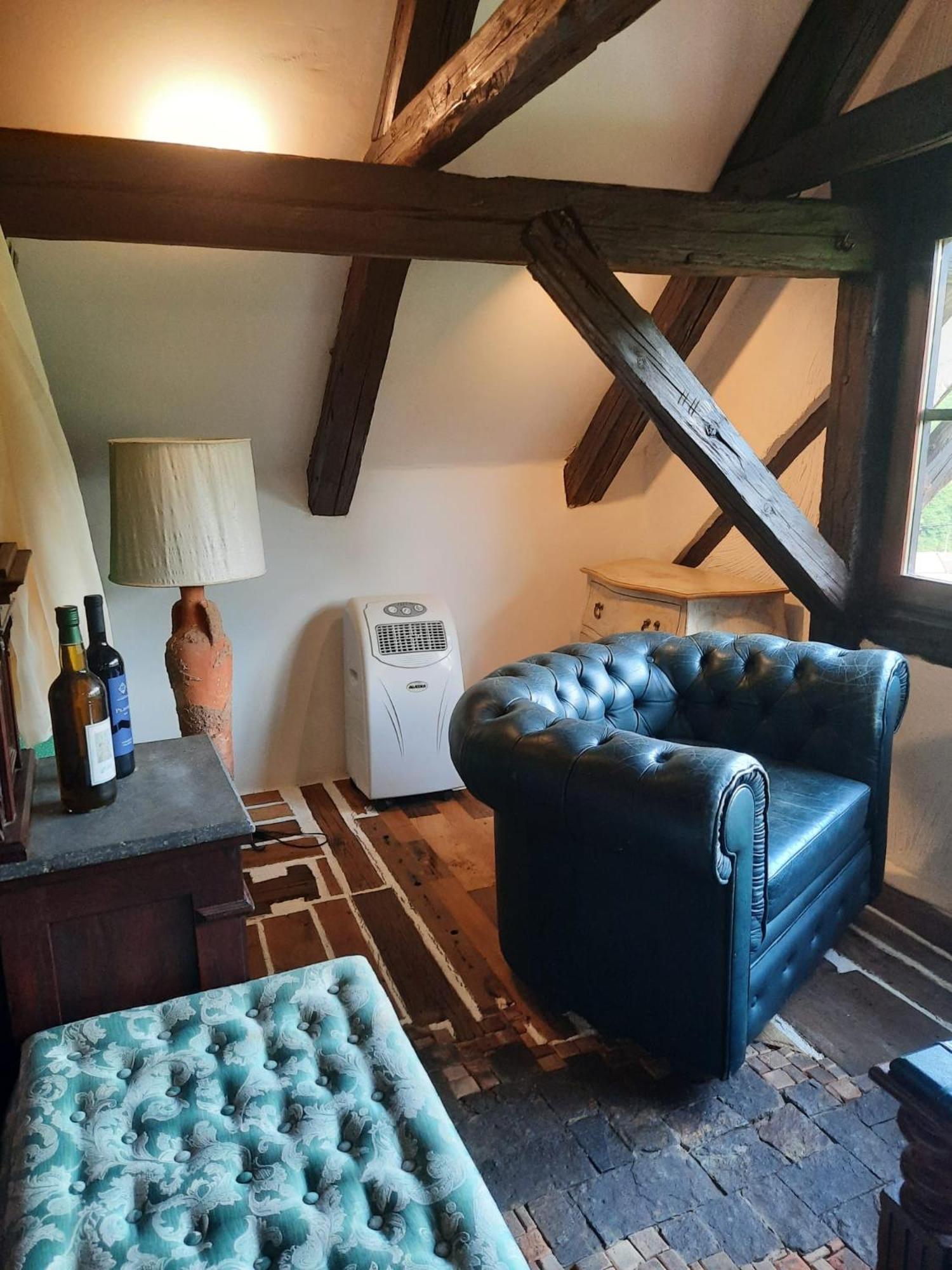 Rustic Charm a Unique and Antique Apartment view 5