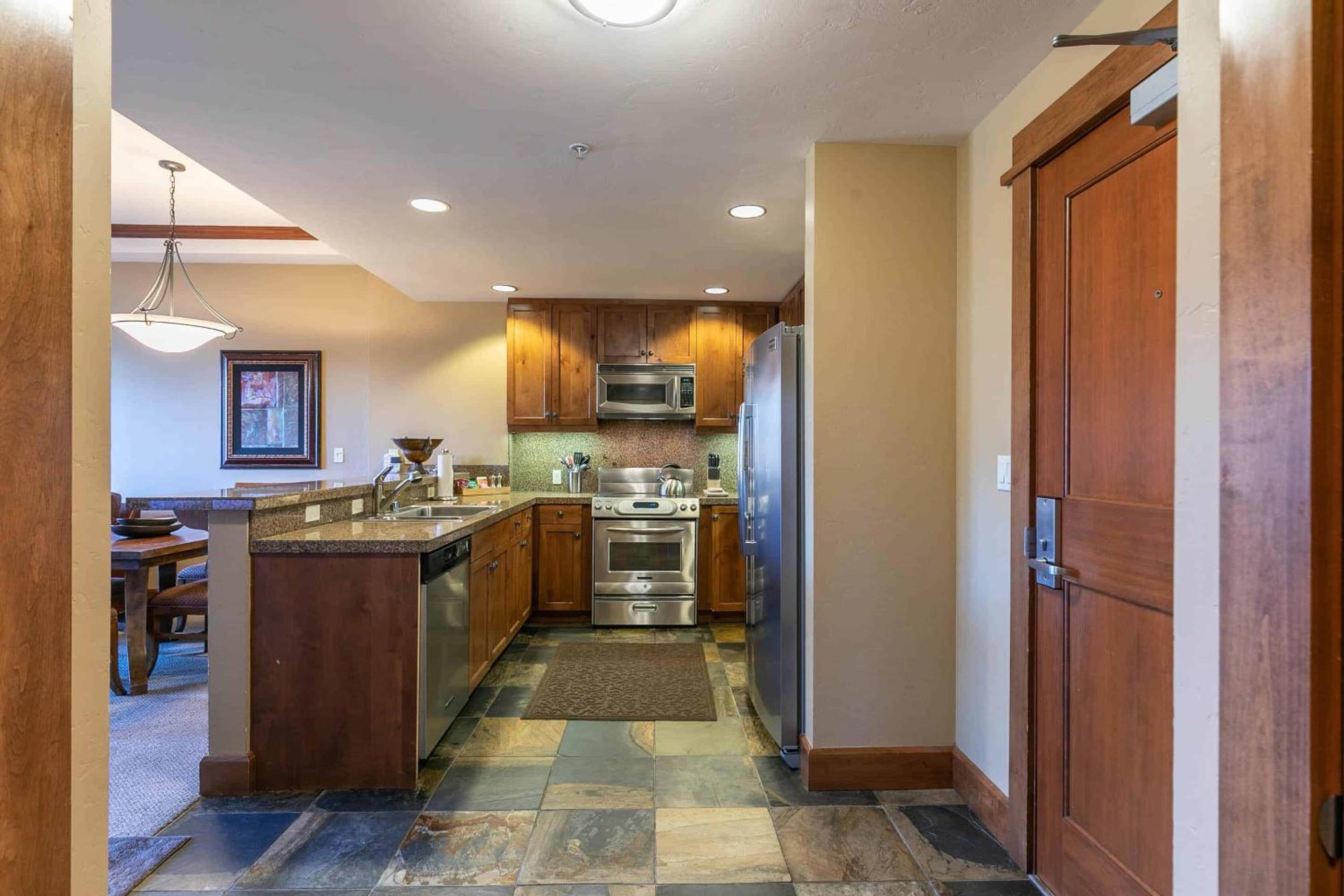 Lake Tahoe Vacations - Iron Horse Lodge South 305 by East West Hospitality - Property Image 16