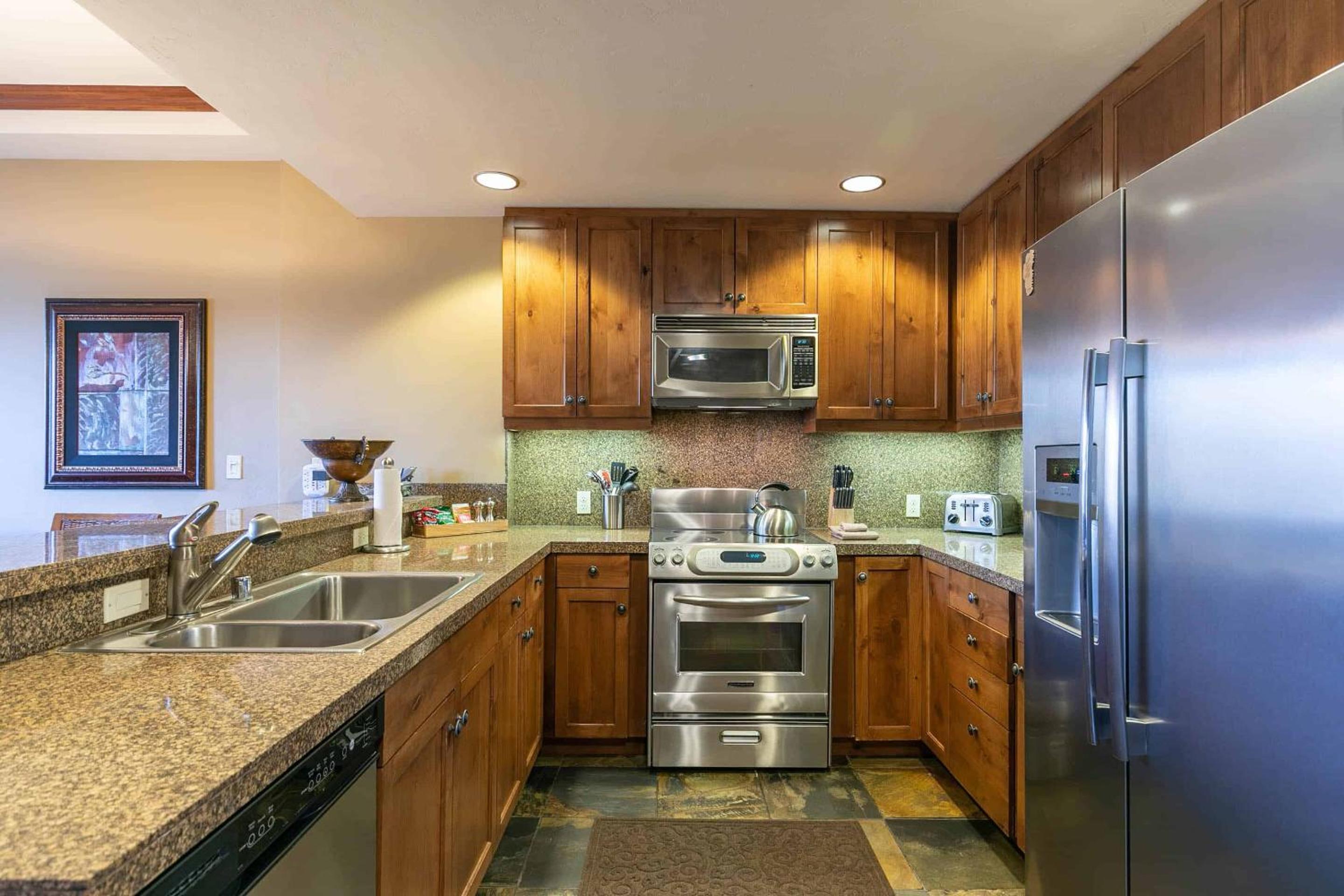 Lake Tahoe Vacations - Iron Horse Lodge South 305 by East West Hospitality - Property Image 19