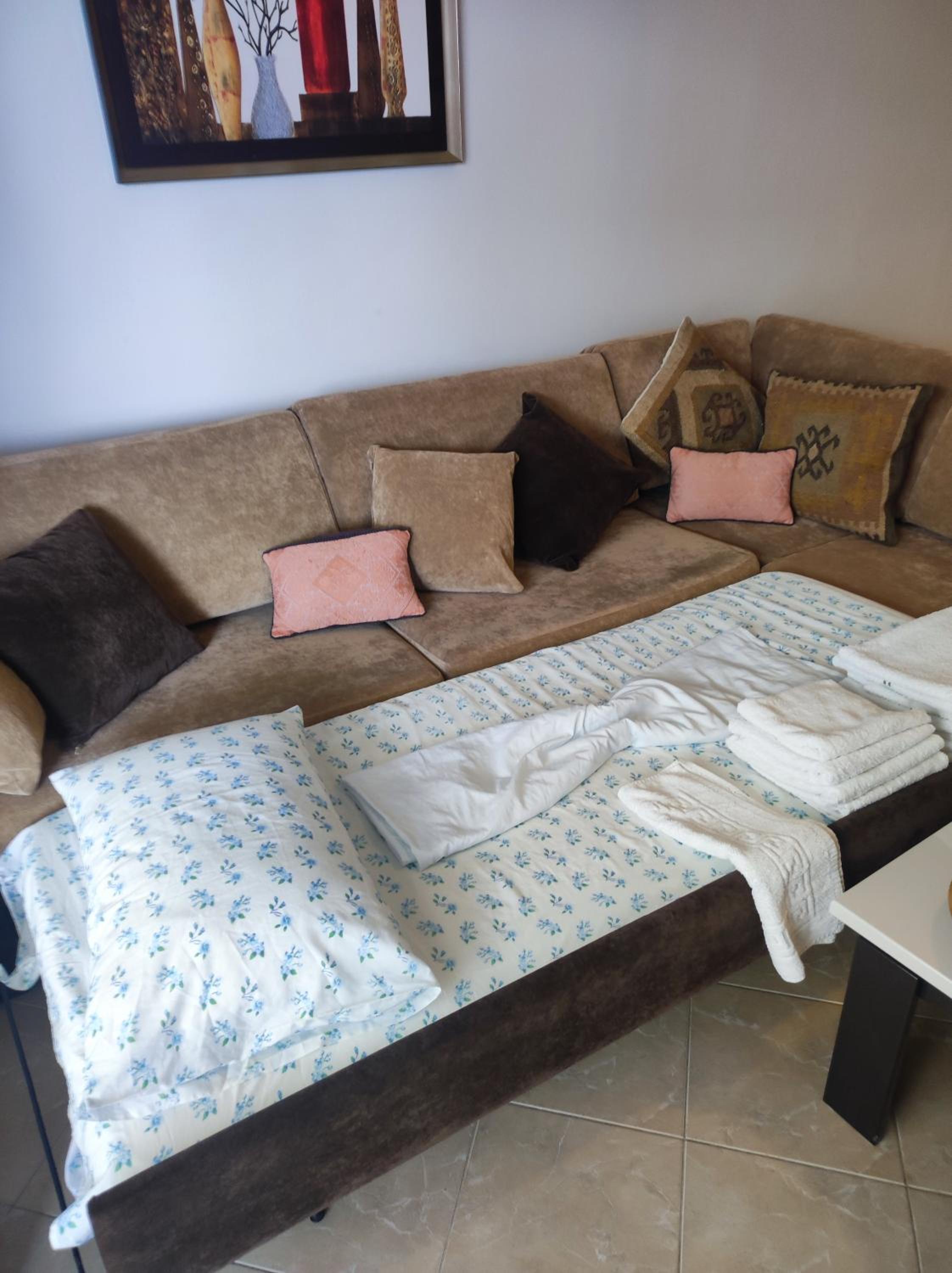 KOZY VIEW Apartment SARANDA