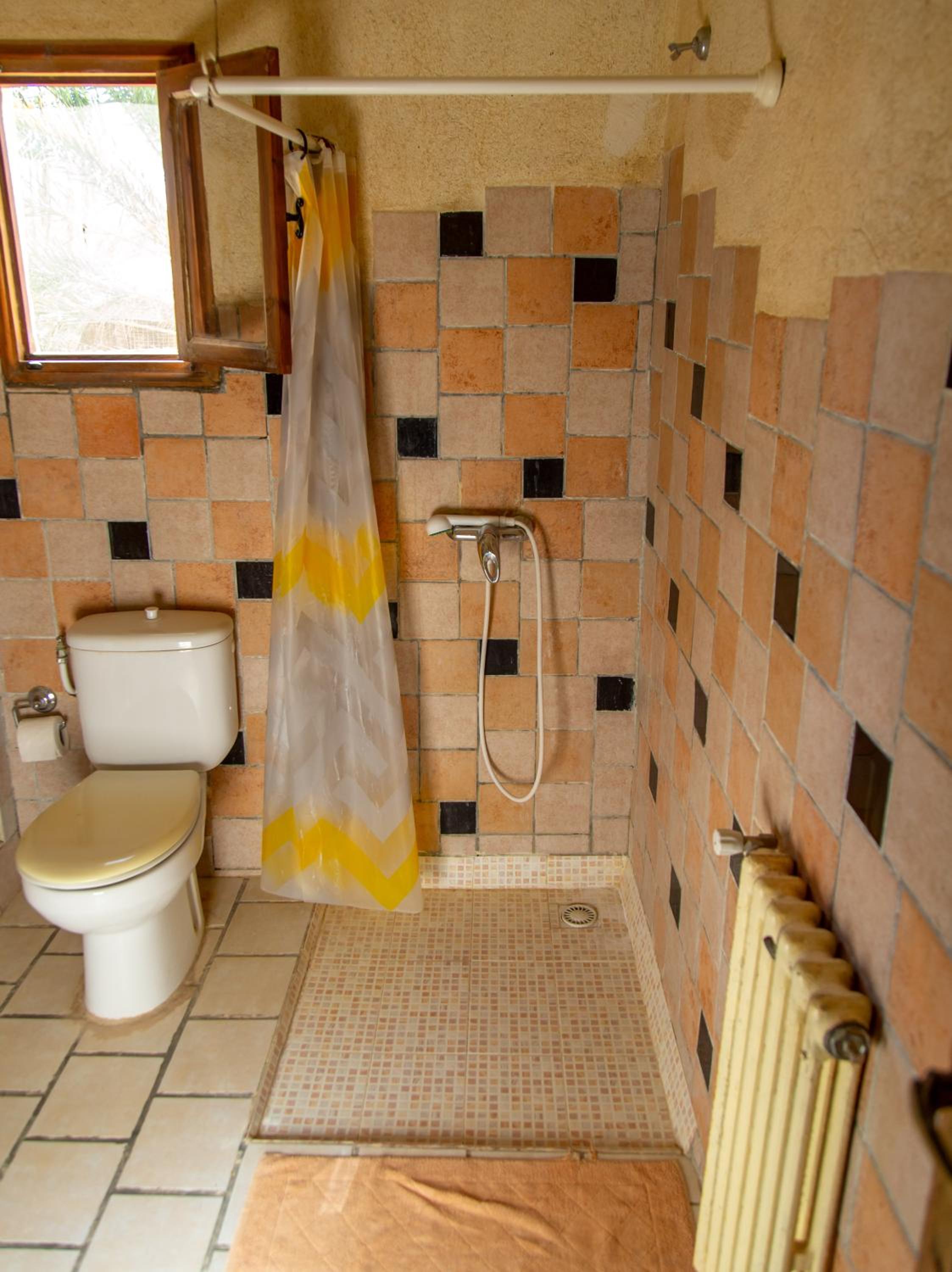 Photo 37