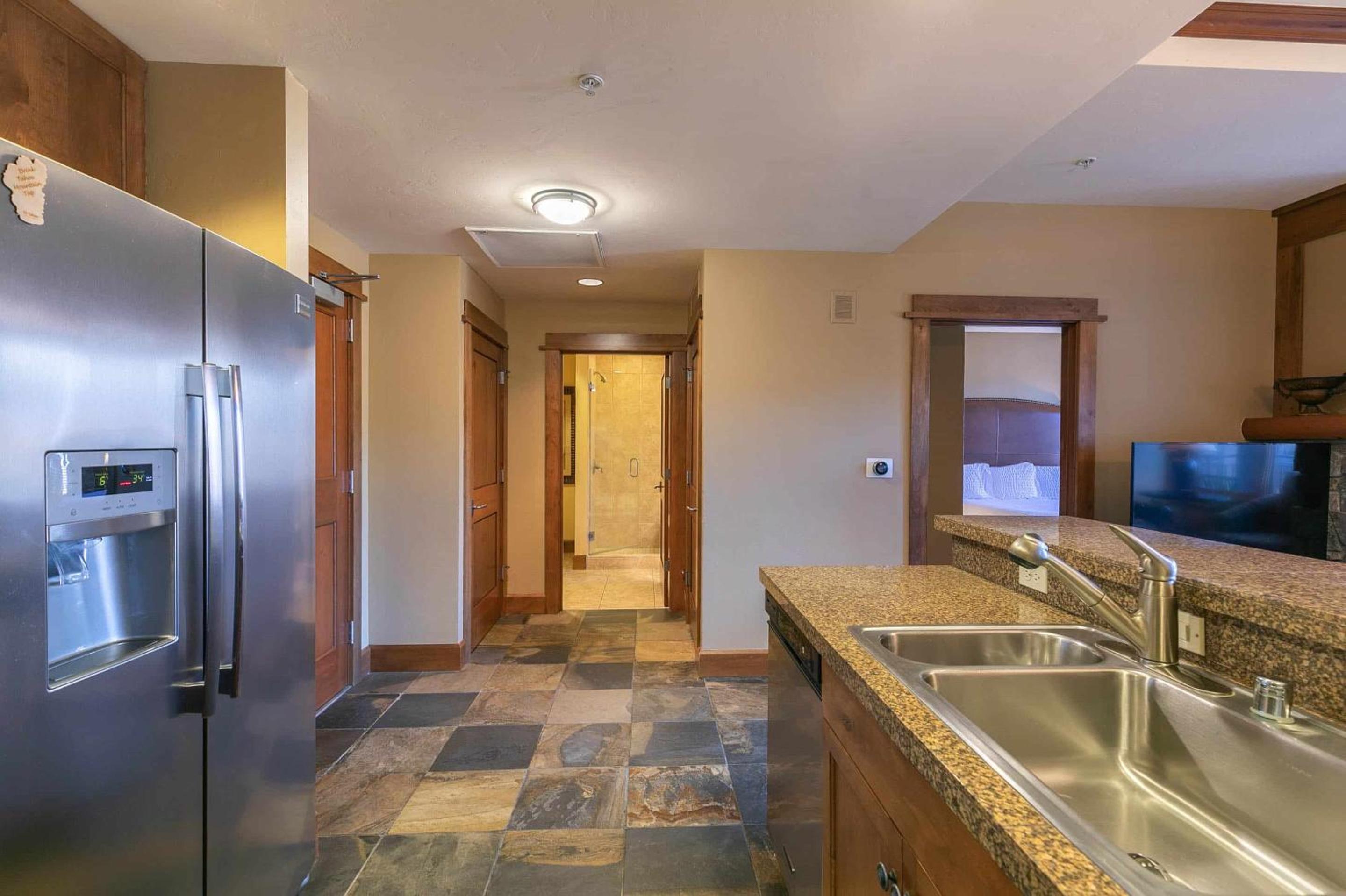 Lake Tahoe Vacations - Iron Horse Lodge South 305 by East West Hospitality - Property Image 17