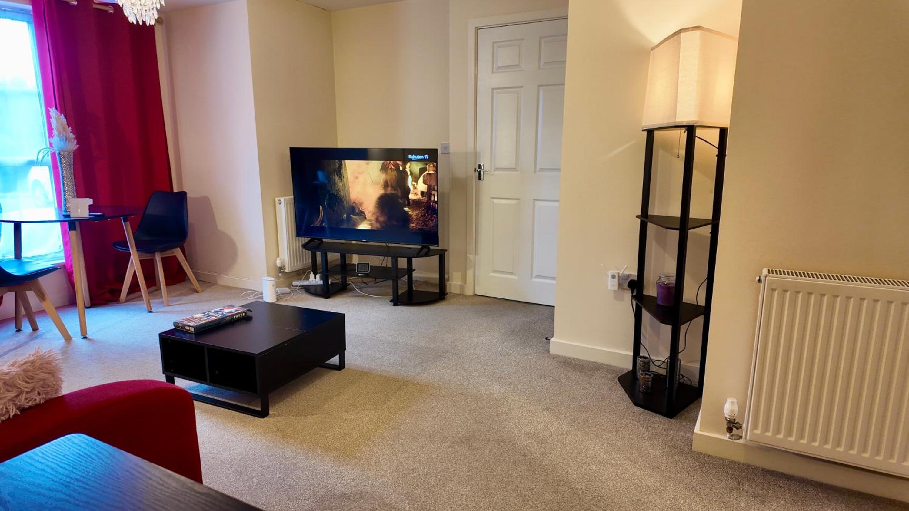 2bdroom city center house Perfect for contractors view 4