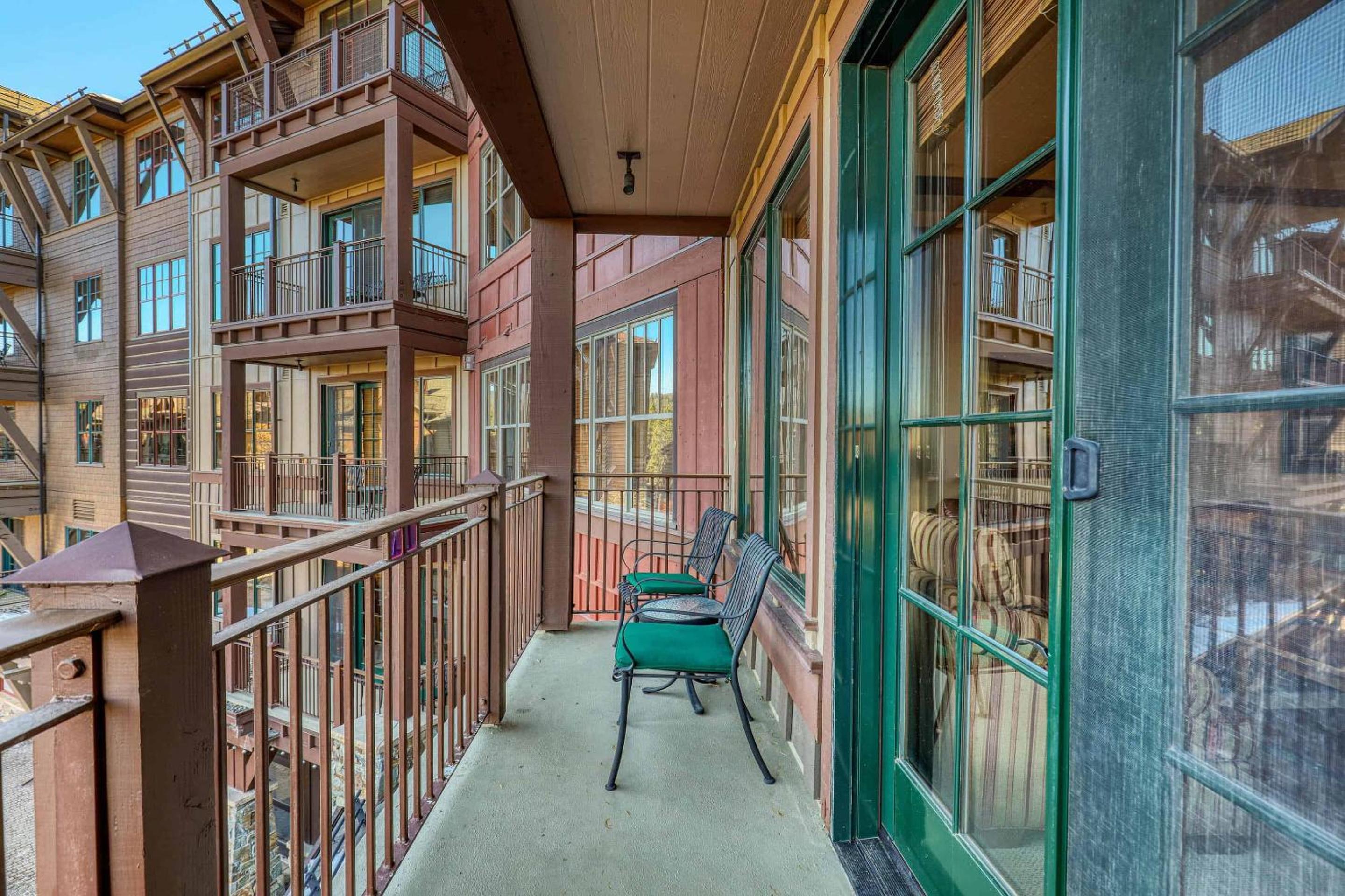 Lake Tahoe Vacations - Iron Horse Lodge South 305 by East West Hospitality - Property Image 7