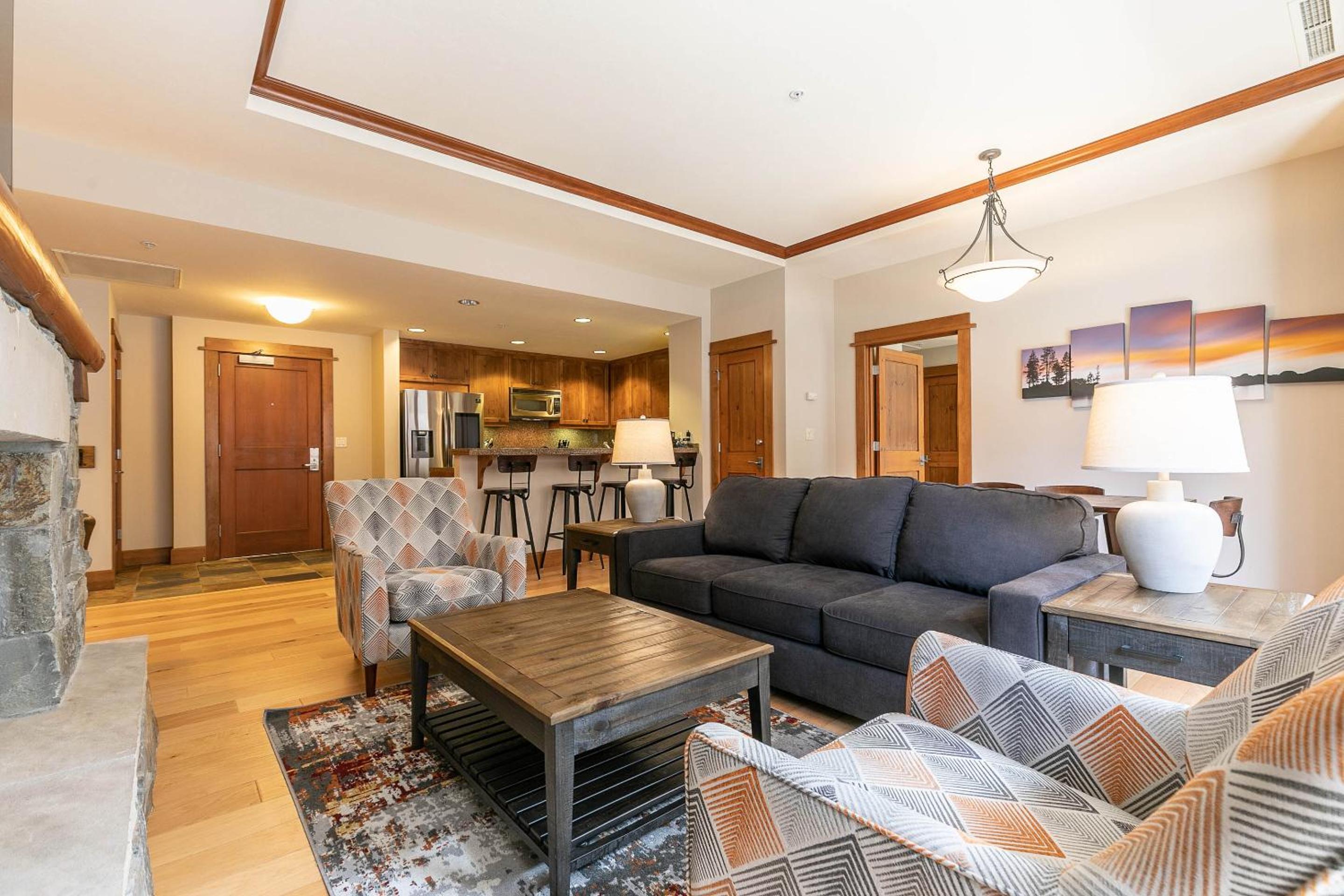 Lake Tahoe Vacations - Iron Horse Lodge North 206 by East West Hospitality - Property Image 1