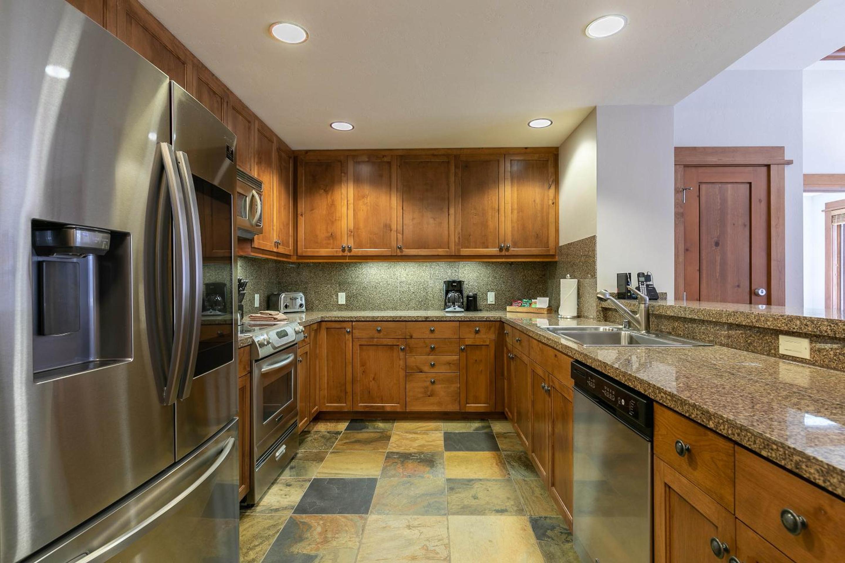 Lake Tahoe Vacations - Iron Horse Lodge North 206 by East West Hospitality - Property Image 21