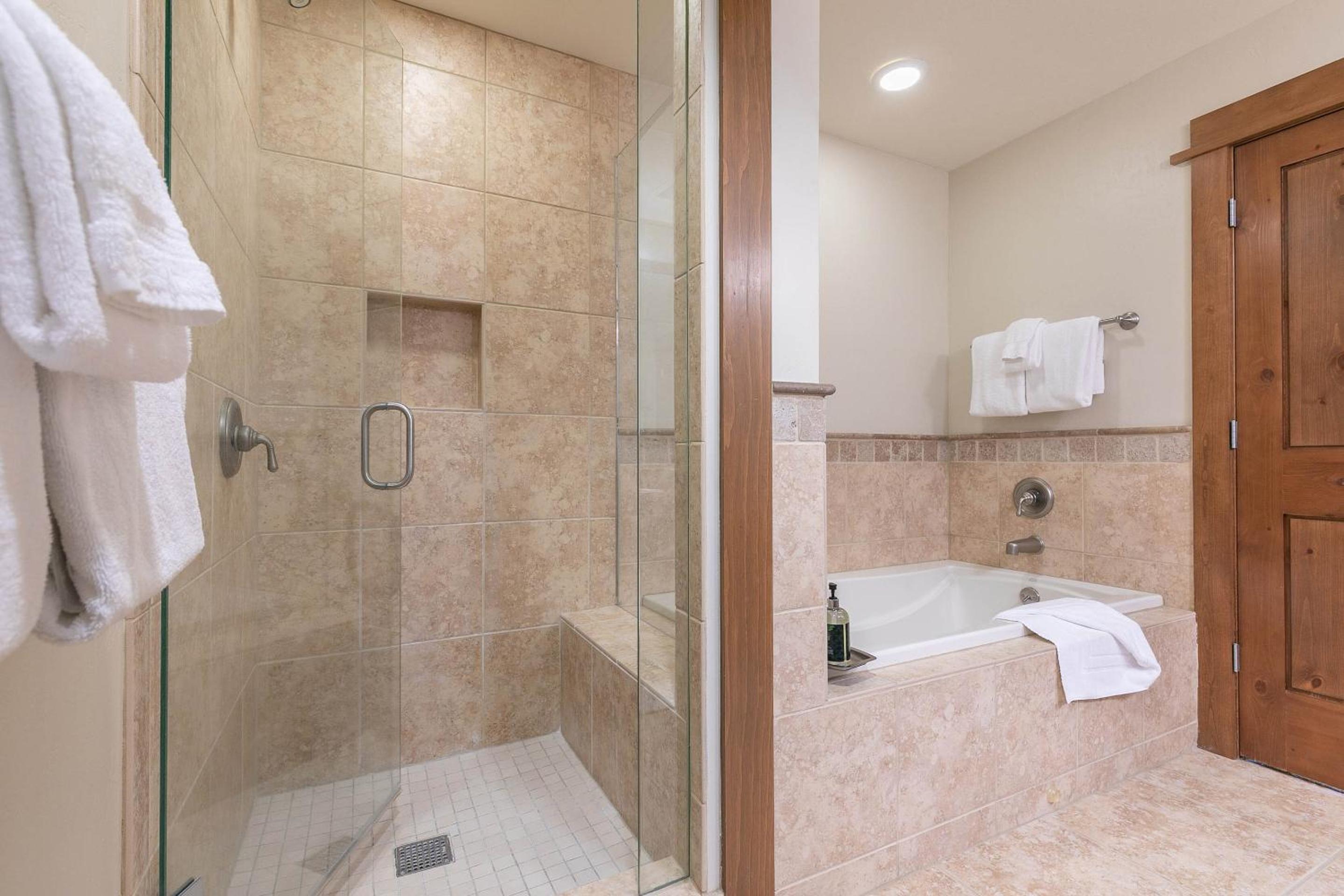 Lake Tahoe Vacations - Iron Horse Lodge North 206 by East West Hospitality - Property Image 11