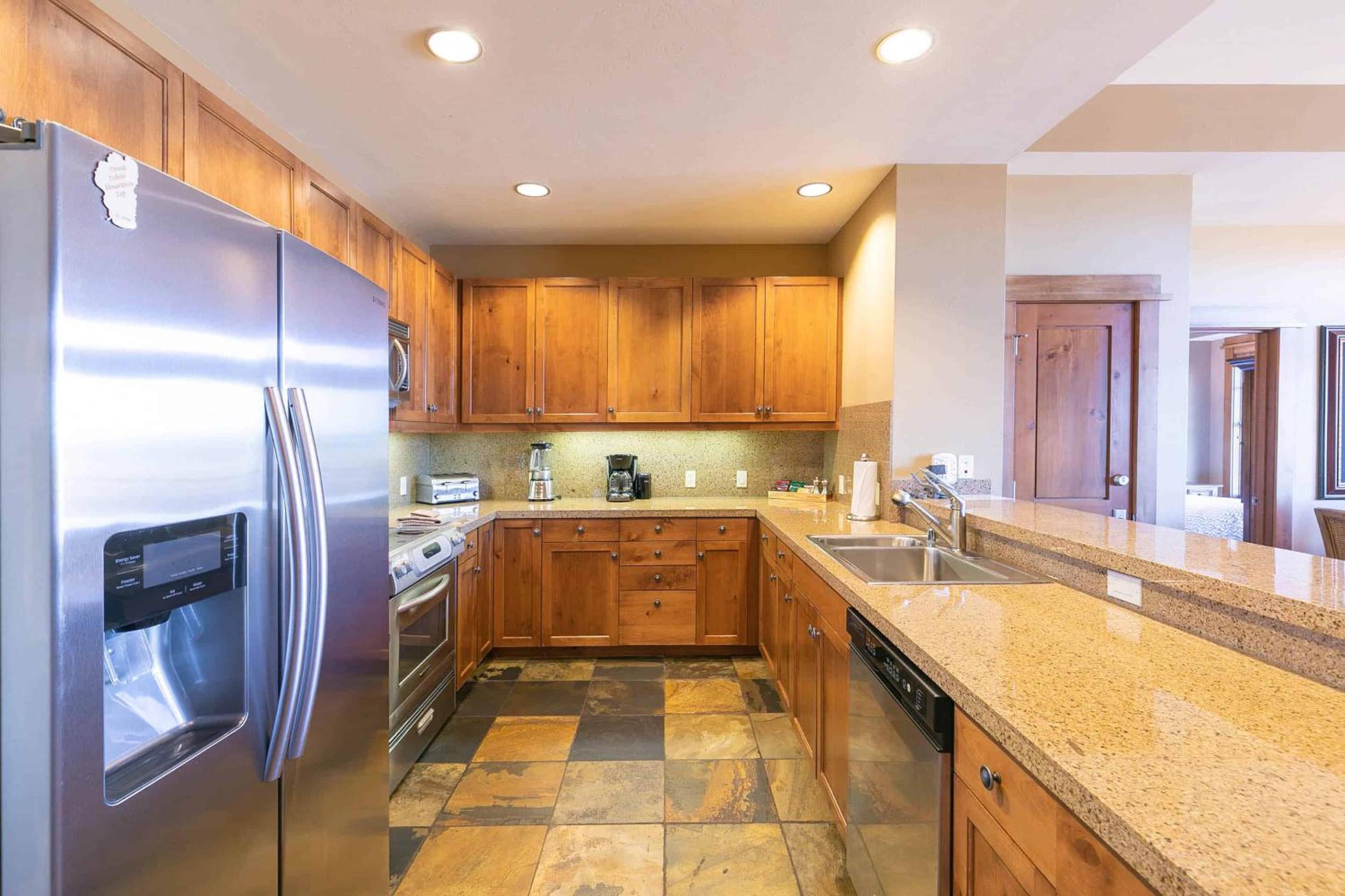 Lake Tahoe Vacations - Iron Horse Lodge North 307 by East West Hospitality - Property Image 20