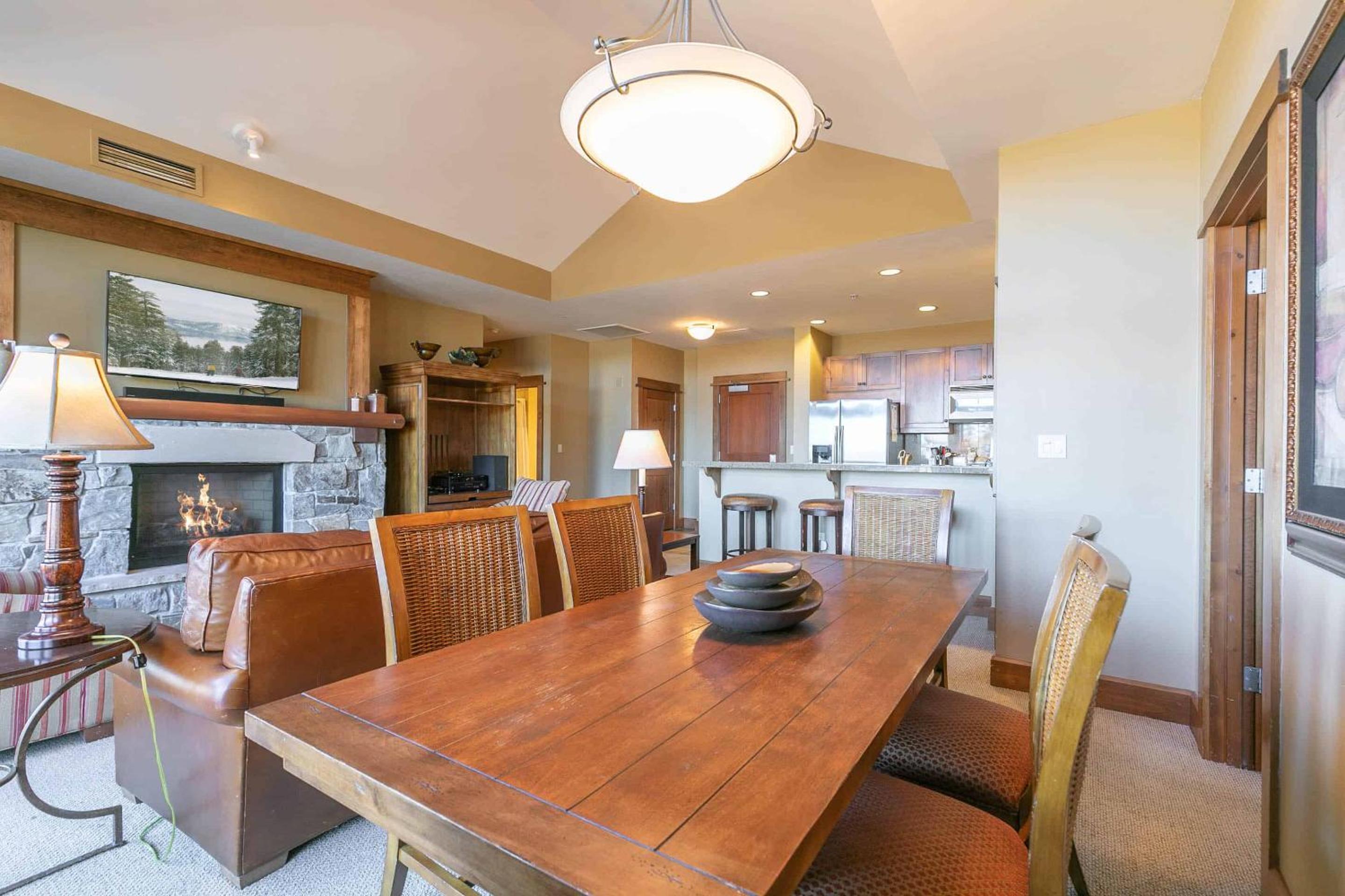 Lake Tahoe Vacations - Iron Horse Lodge North 307 by East West Hospitality - Property Image 16