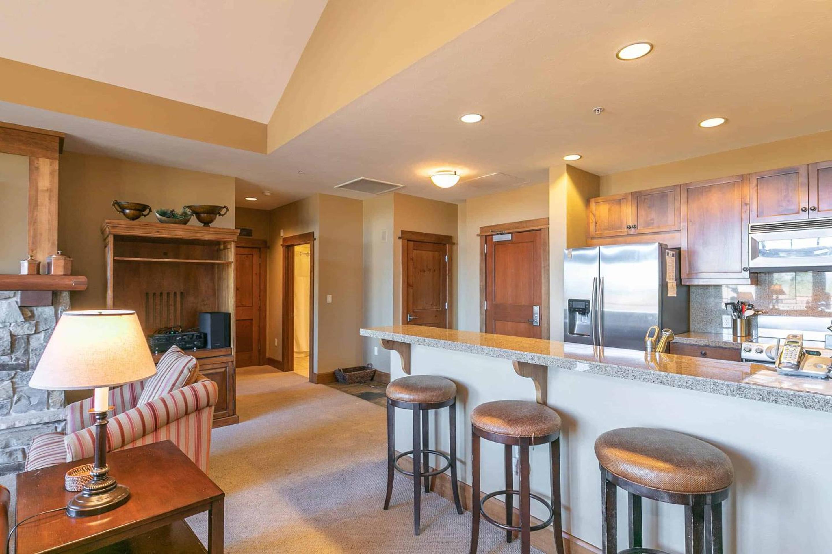 Lake Tahoe Vacations - Iron Horse Lodge North 307 by East West Hospitality - Property Image 17