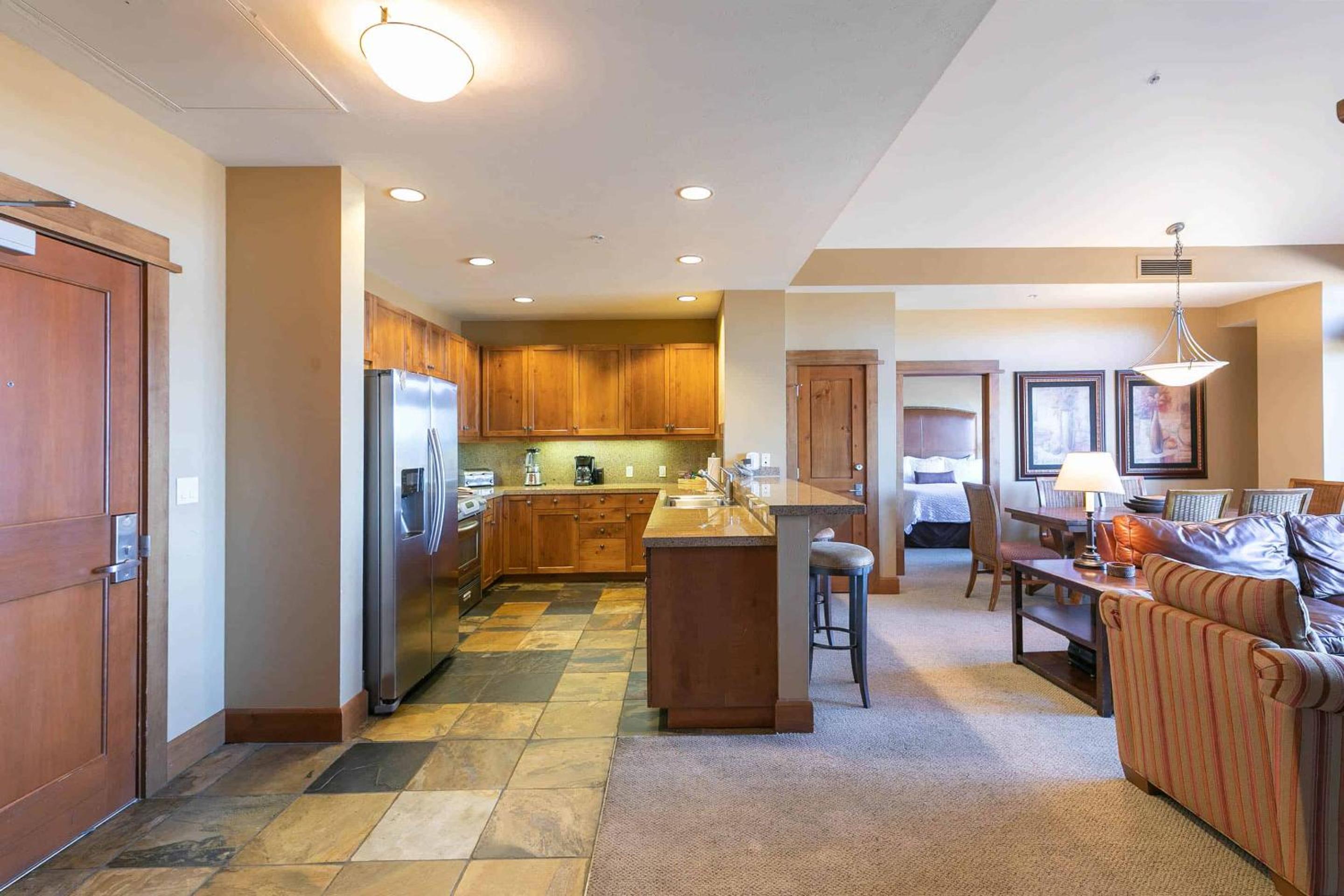 Lake Tahoe Vacations - Iron Horse Lodge North 307 by East West Hospitality - Property Image 18