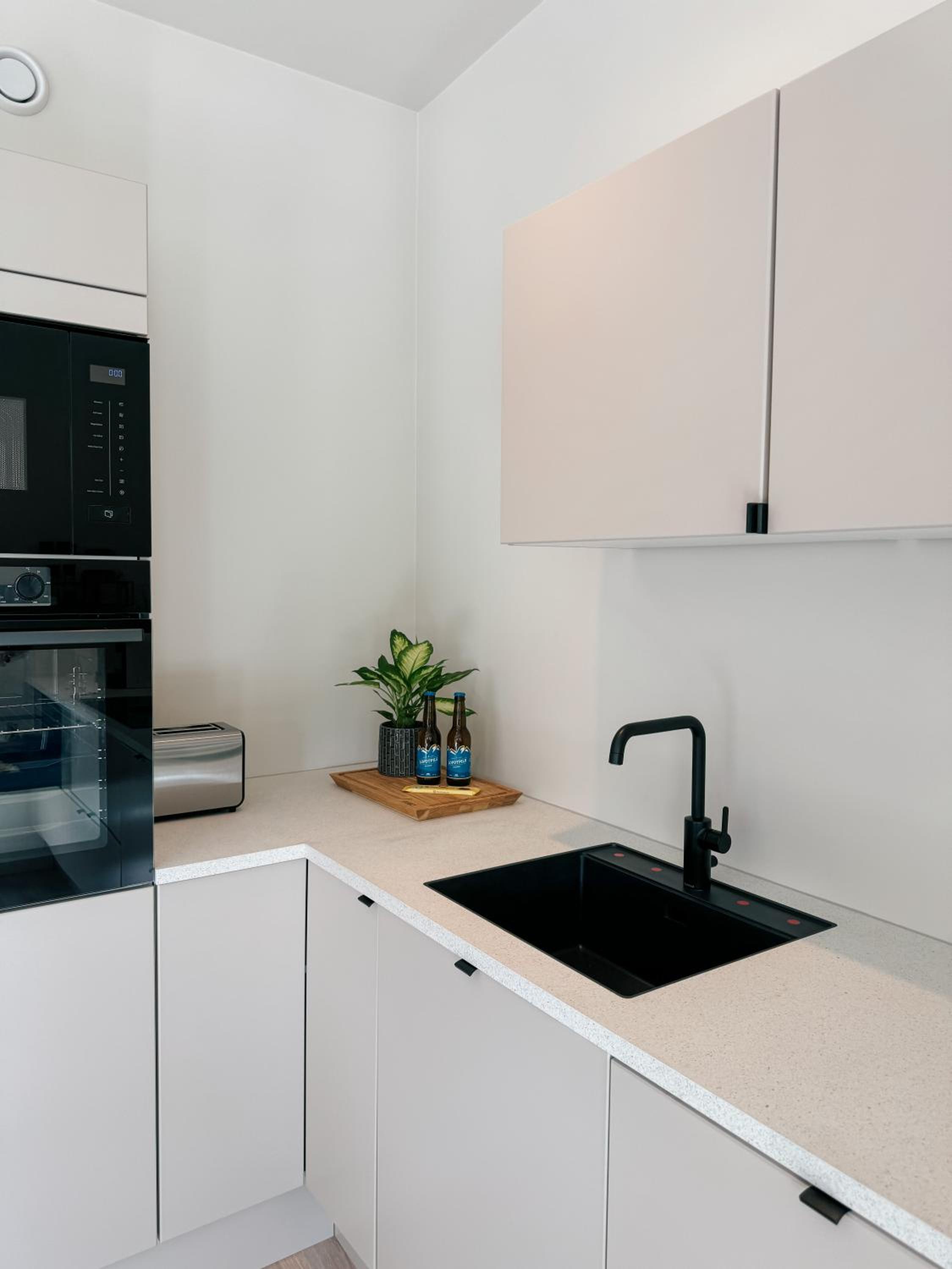 Modern Haug Retreat, Brand New Apartment from 2024 view 3