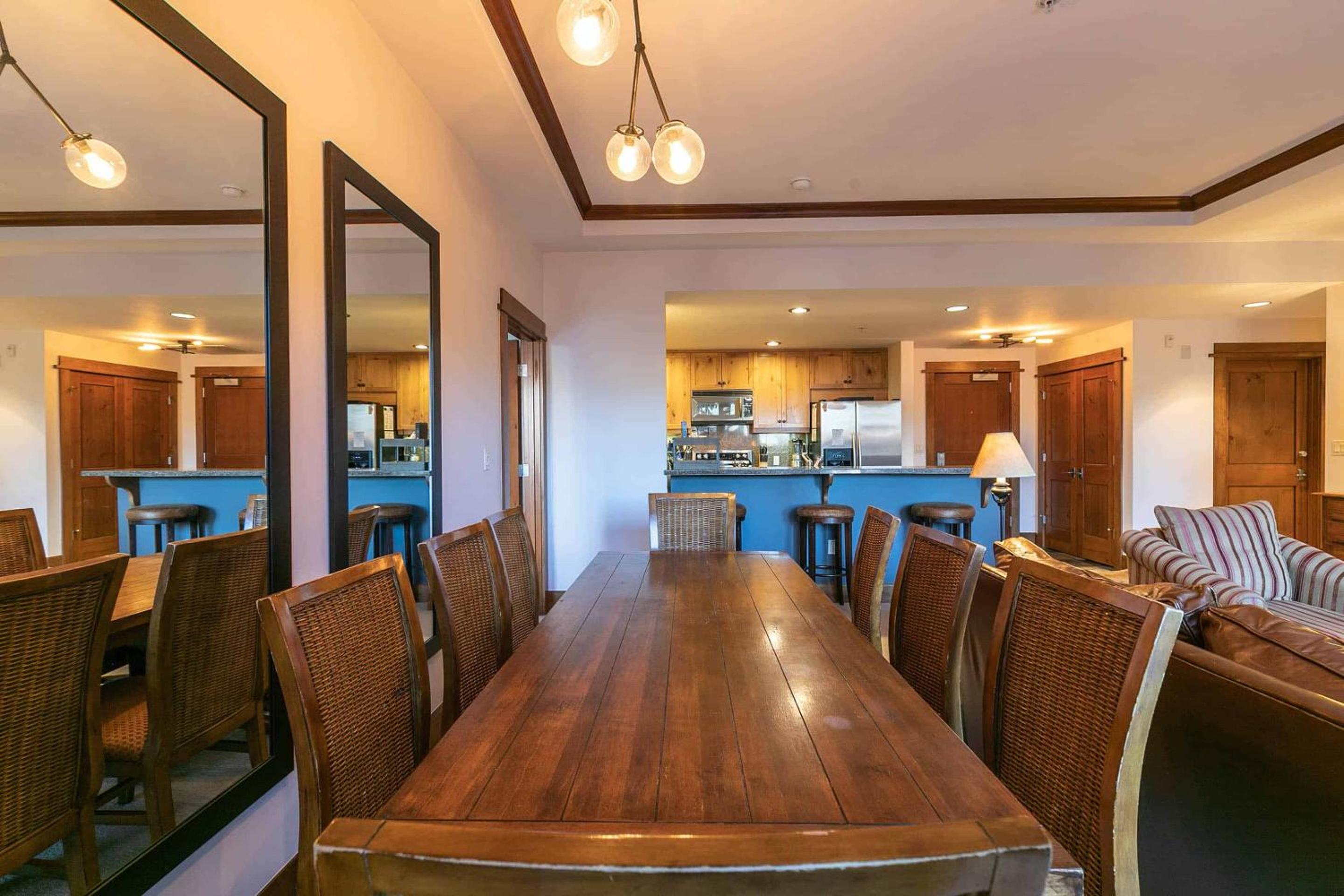 Lake Tahoe Vacations - Iron Horse Lodge South 209 by East West Hospitality - Property Image 18
