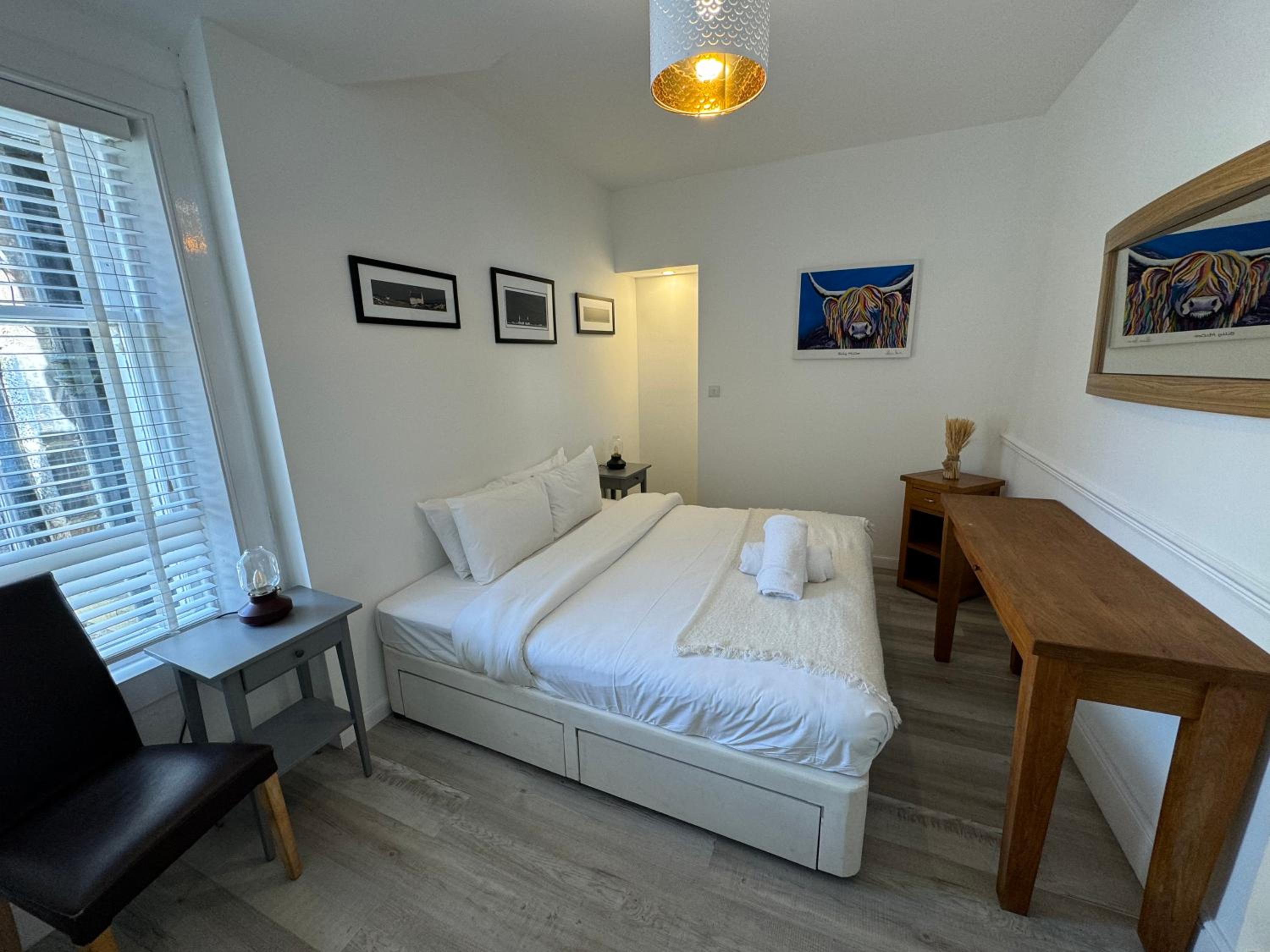 Angel Mews - Magical Mews In Heart of Westend