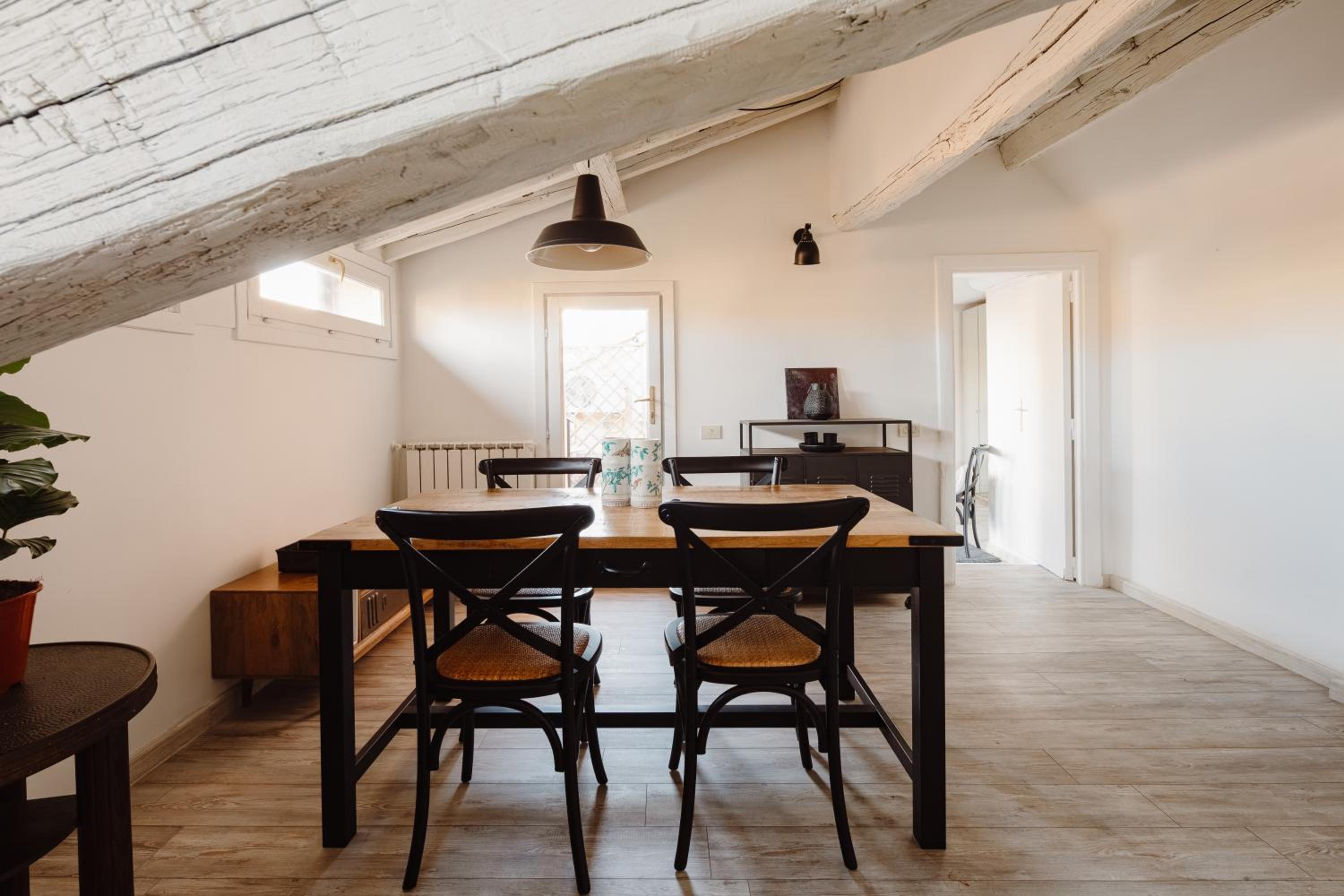 Amazing apartments with terrace or rooftop in Trastevere