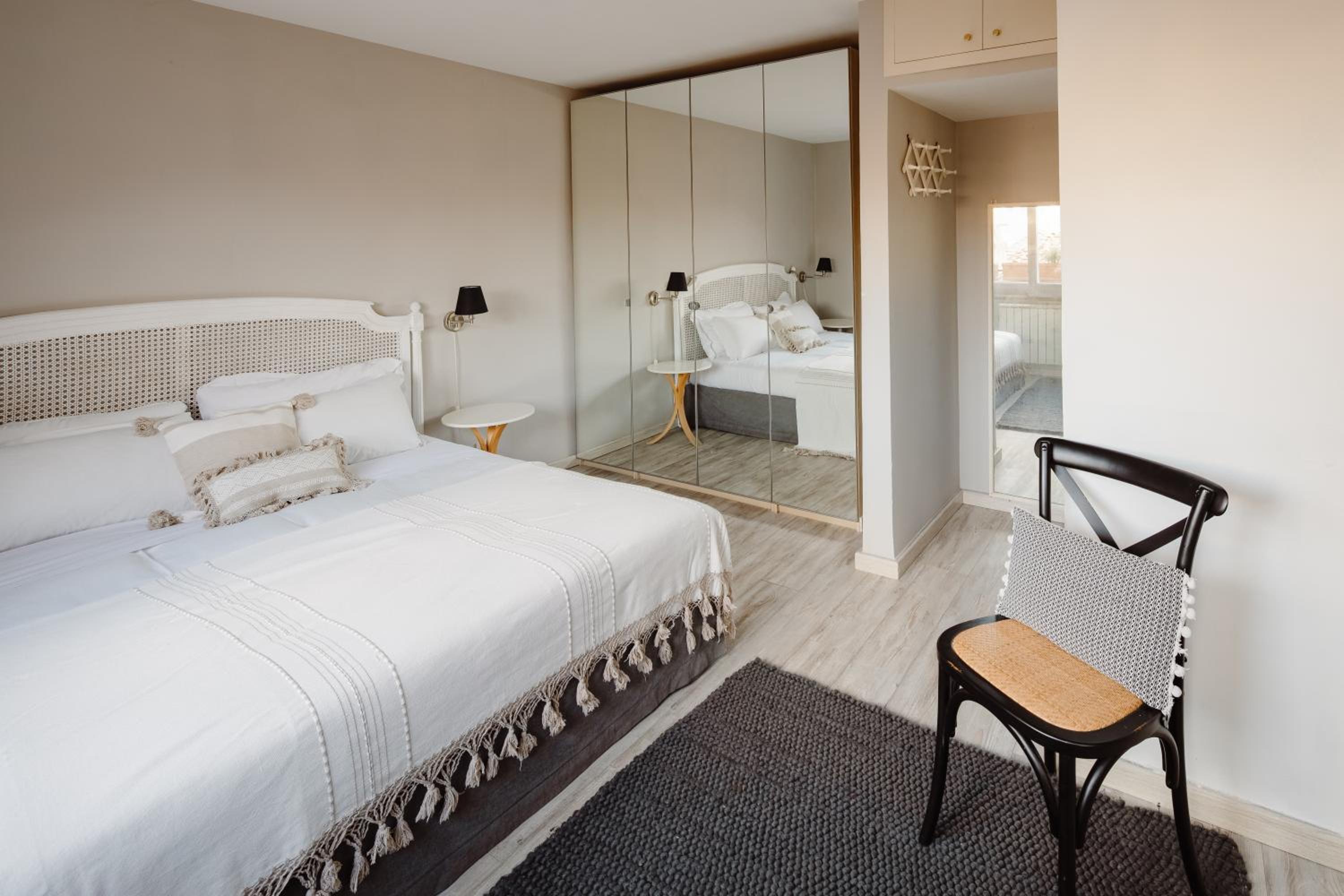 Amazing apartments with terrace or rooftop in Trastevere