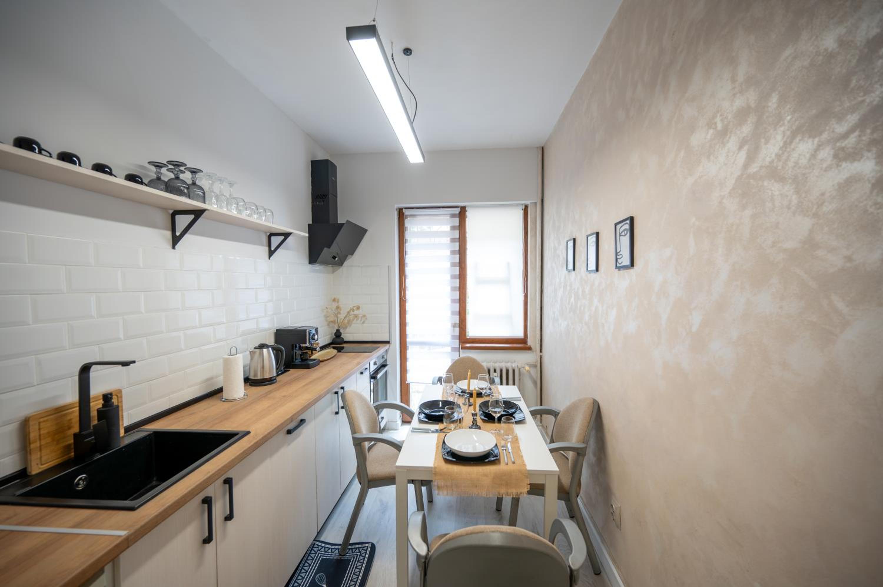 Beautiful Two-Bedroom Apartment in City Center