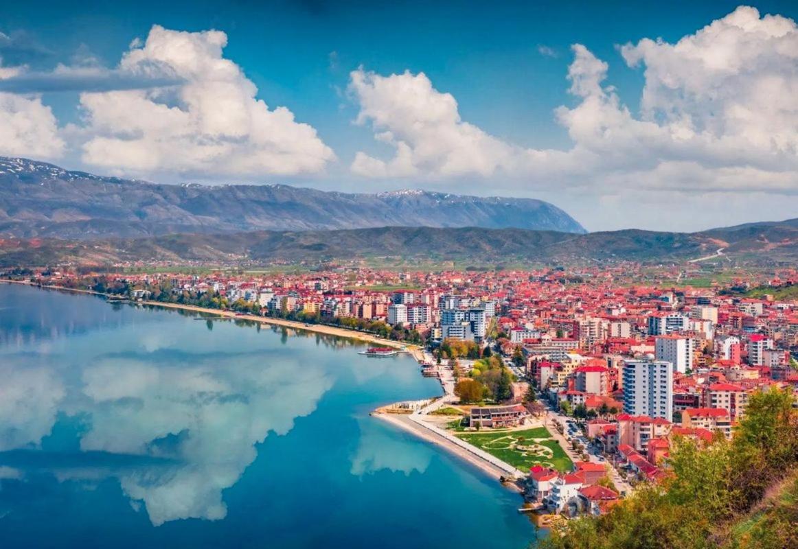 Apartment Lakeside Drilon