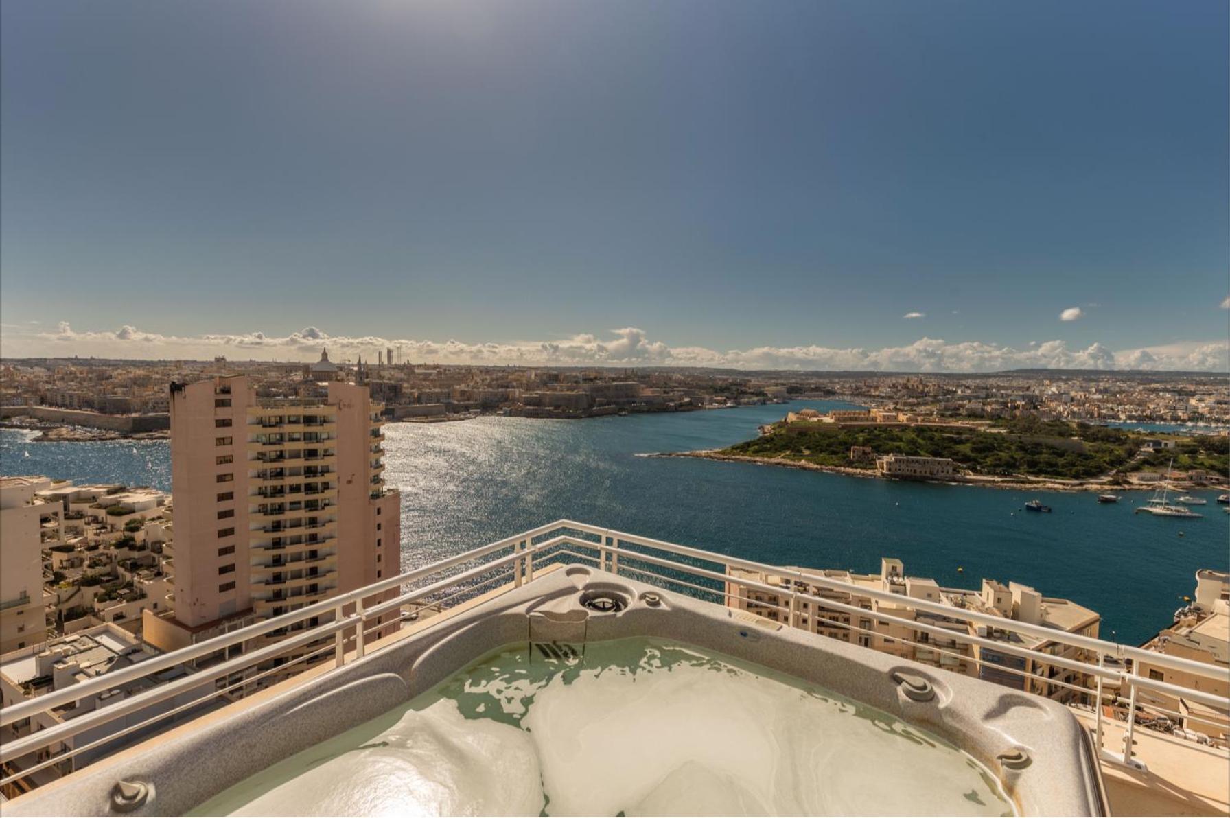 Hotel Malta - Best Panoramic Penthouse