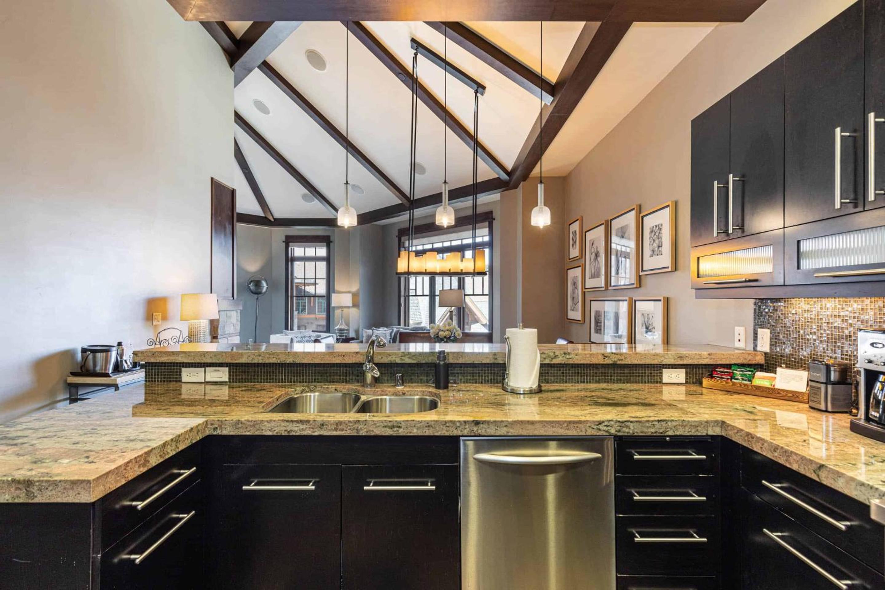 Lake Tahoe Vacations - One Village Place 508 by East West Hospitality - Property Image 26