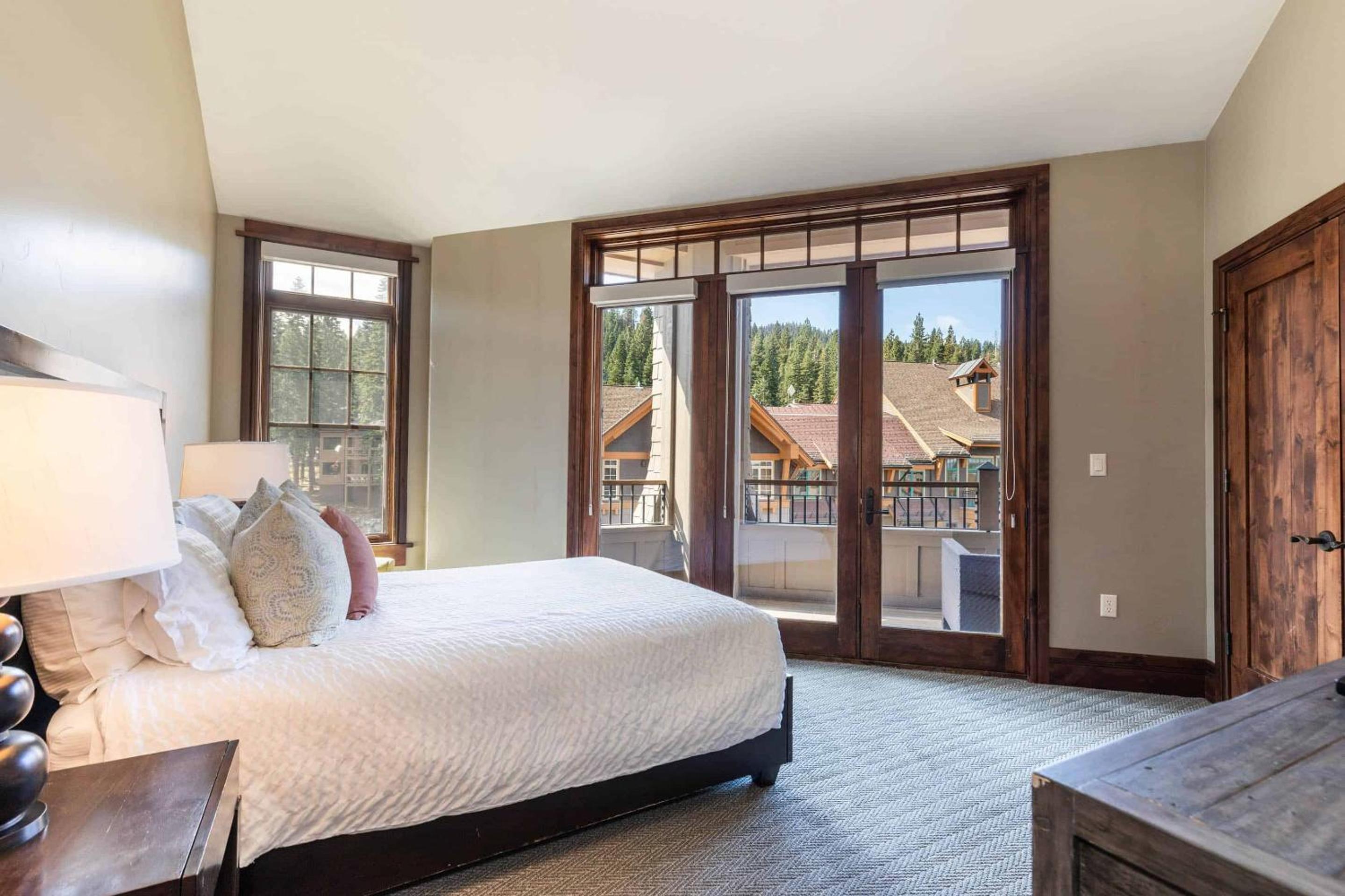 Lake Tahoe Vacations - One Village Place 508 by East West Hospitality - Property Image 11