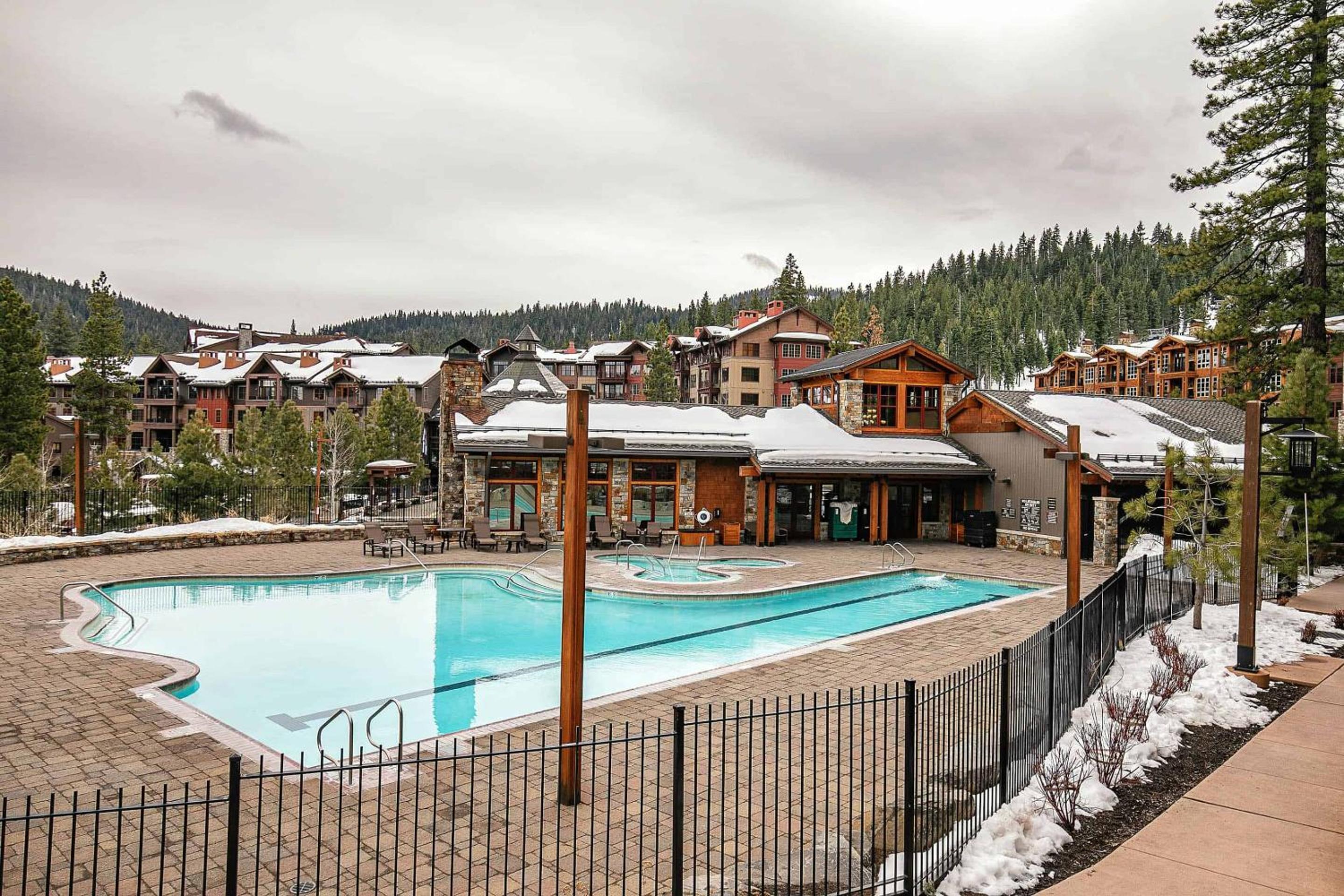 Ski Trails 4115 by East West Hospitality view 4