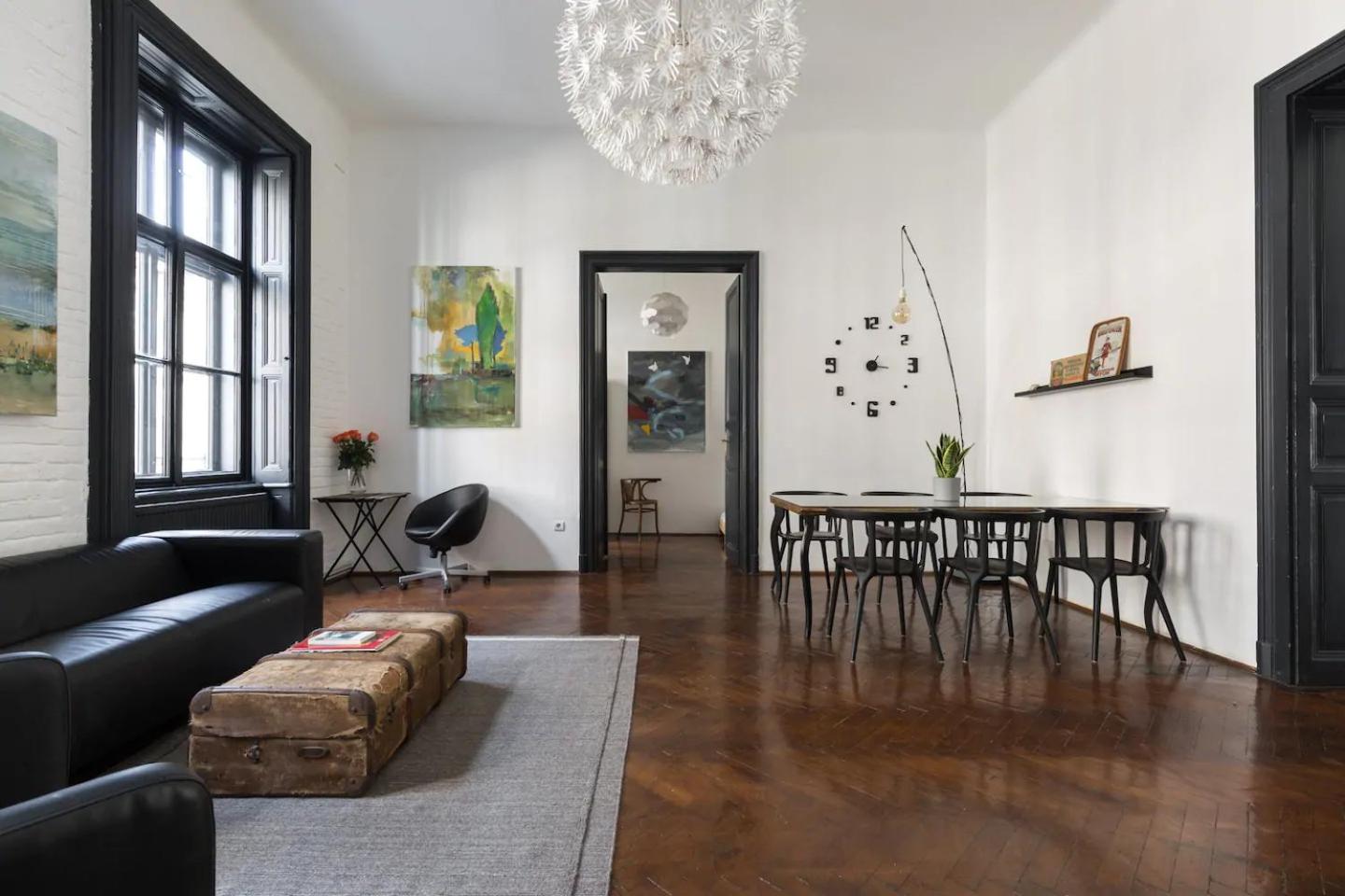 Kertesz 22 - 3 Bedrooms and Living with 2 Baths view 4