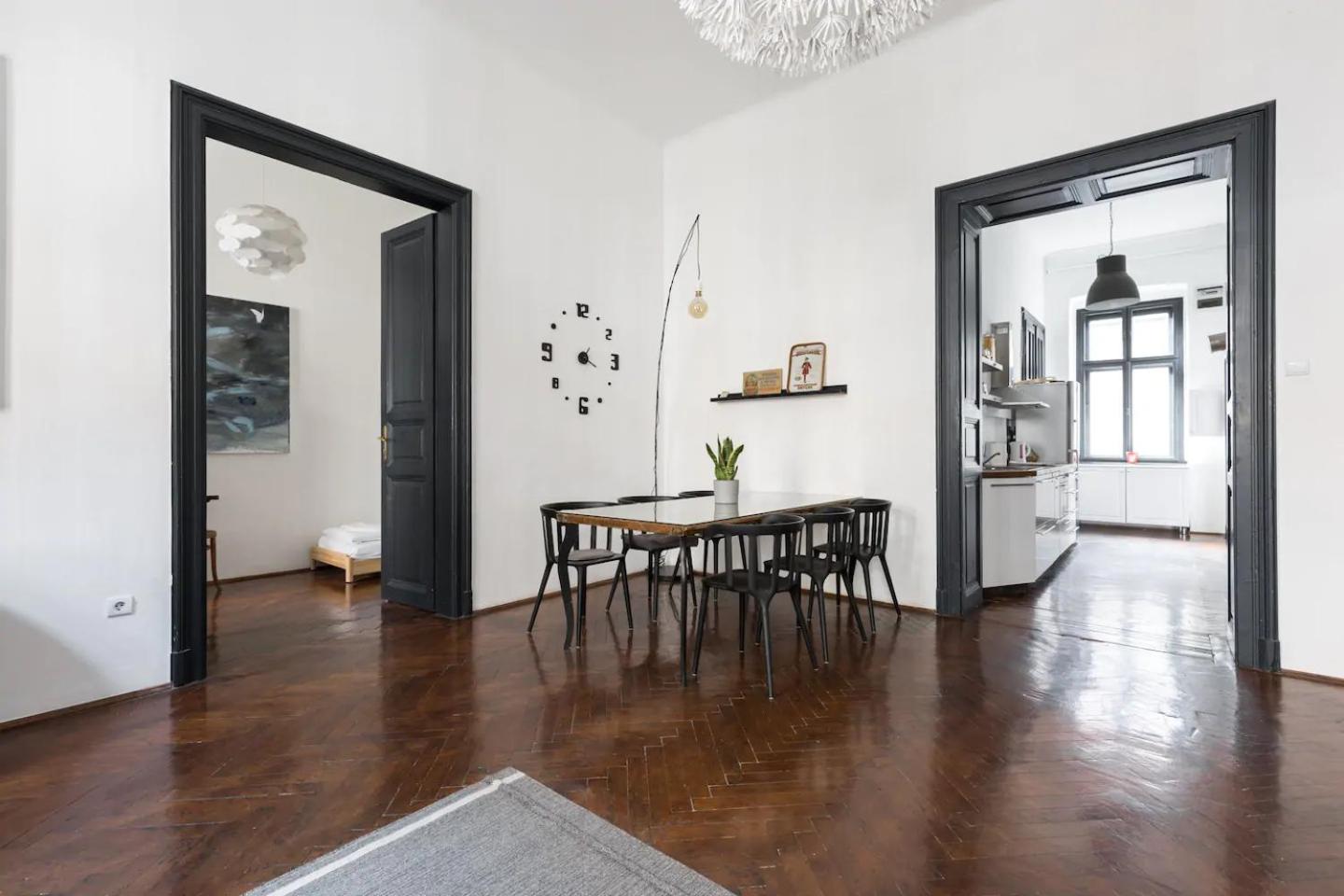 Kertesz 22 - 3 Bedrooms and Living with 2 Baths view 5