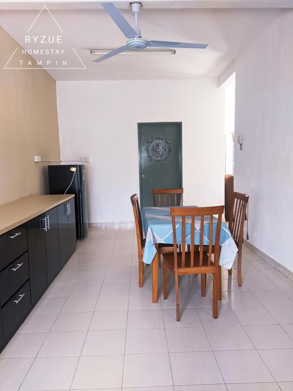 Ryzue Homestay near Tampin photo 8