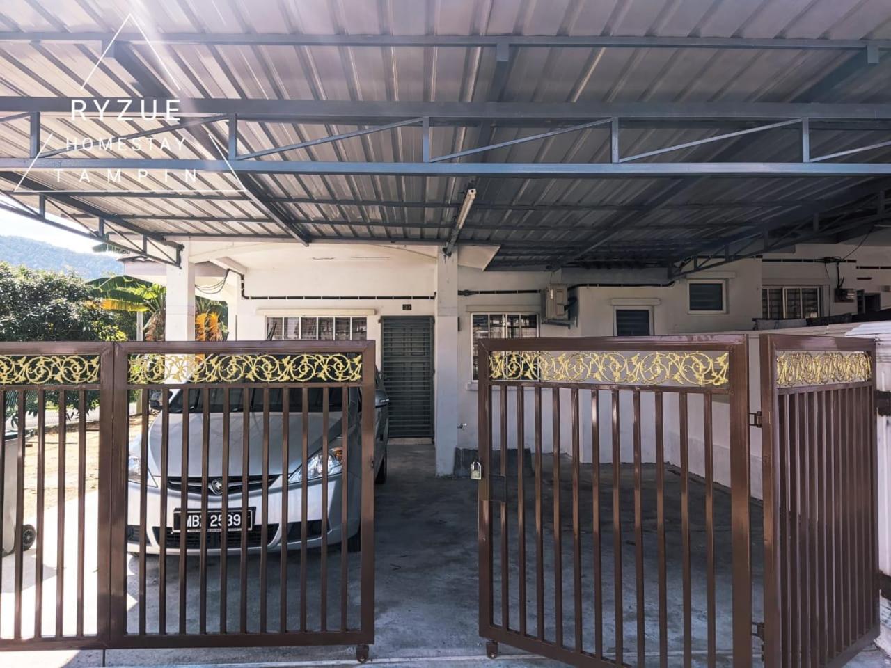 Ryzue Homestay near Tampin photo 2