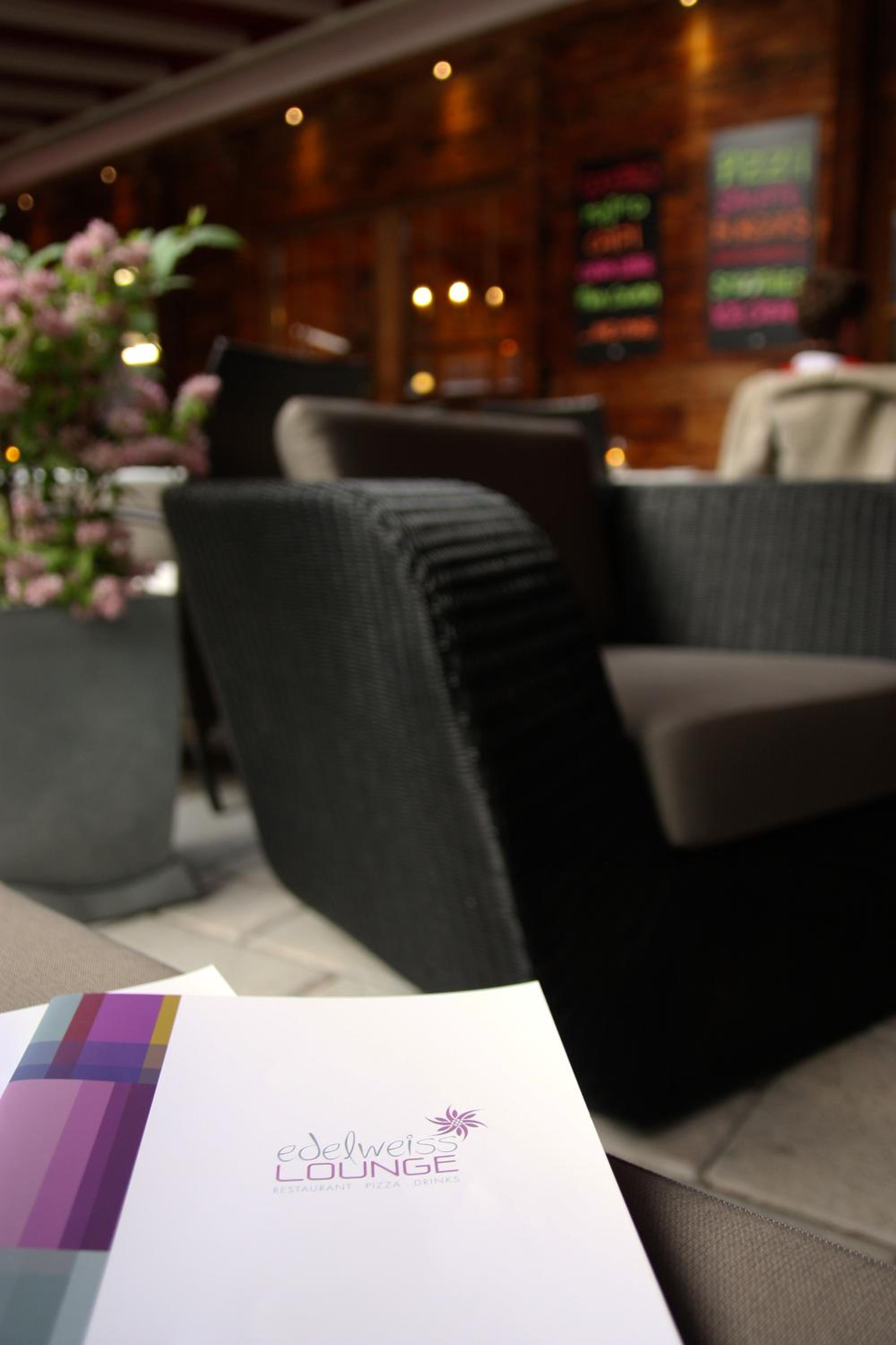 edelweiss lounge restaurant hotel pizza cafe billard gasthof
