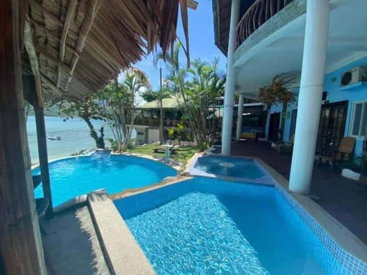 Dolphinbay Resort