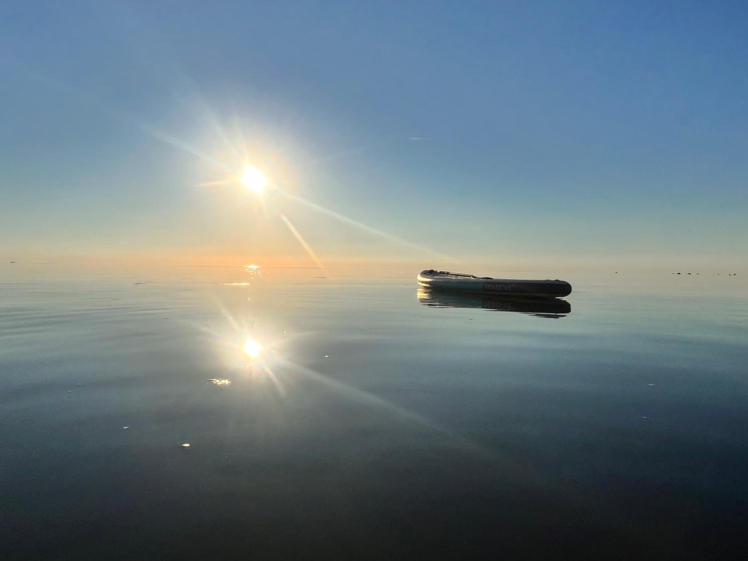Saaremaa majake mere ääres