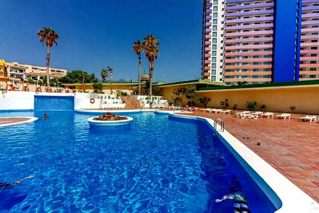 Ocean View Apartment in Club Paraiso, PP139 view 2