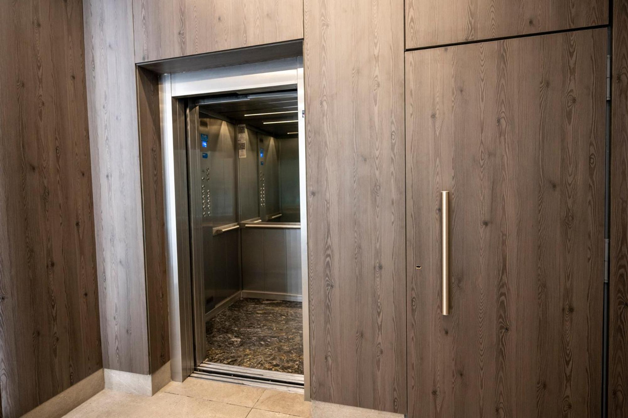Confortable monoambiente en Almagro, a pasos del Hospital -G1-